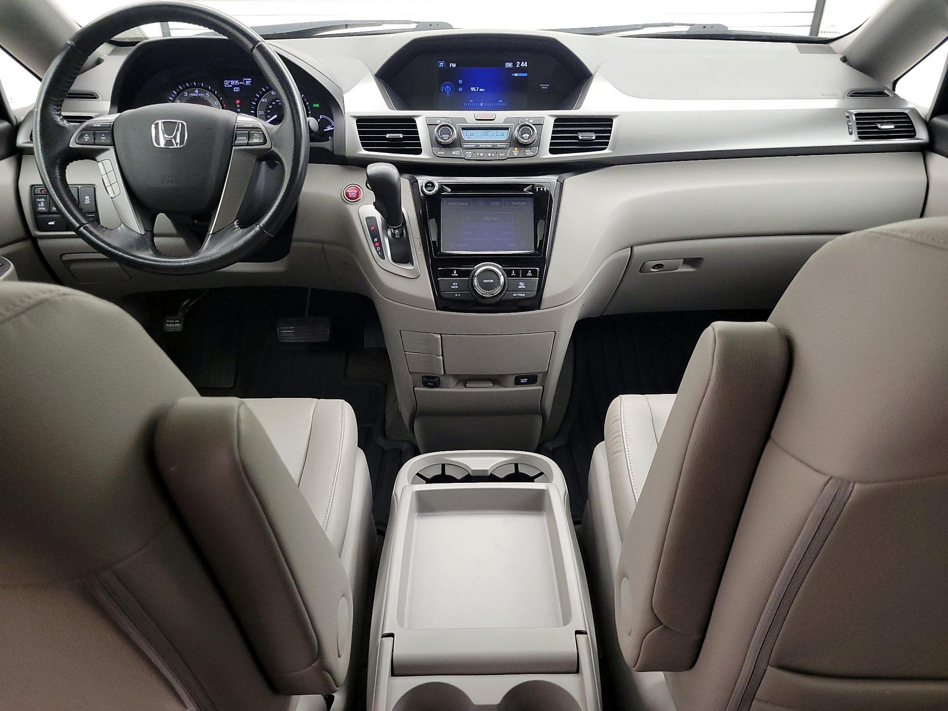 Thumbnail: 2017 Honda Odyssey - 9