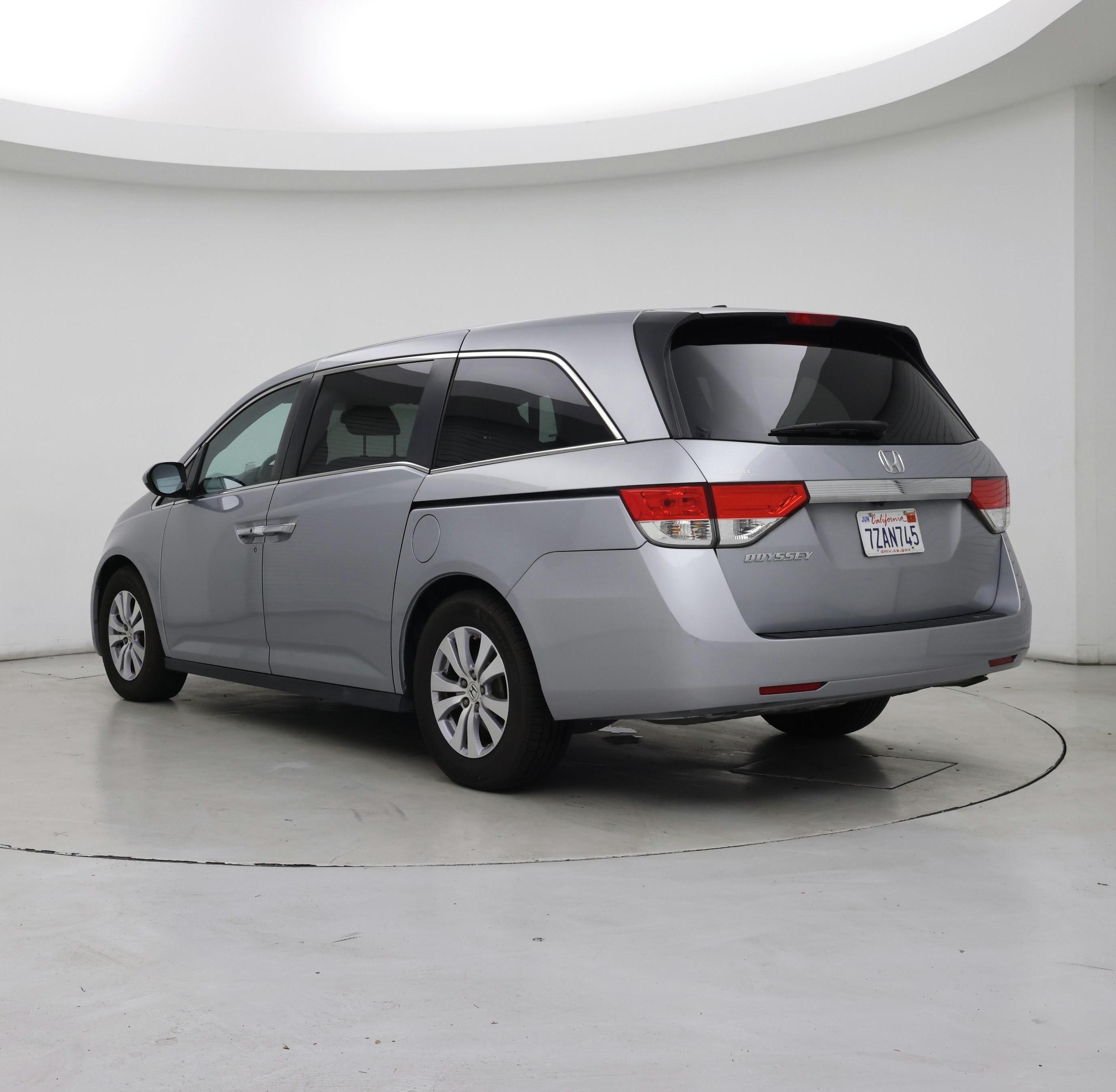 Thumbnail: 2017 Honda Odyssey - 2