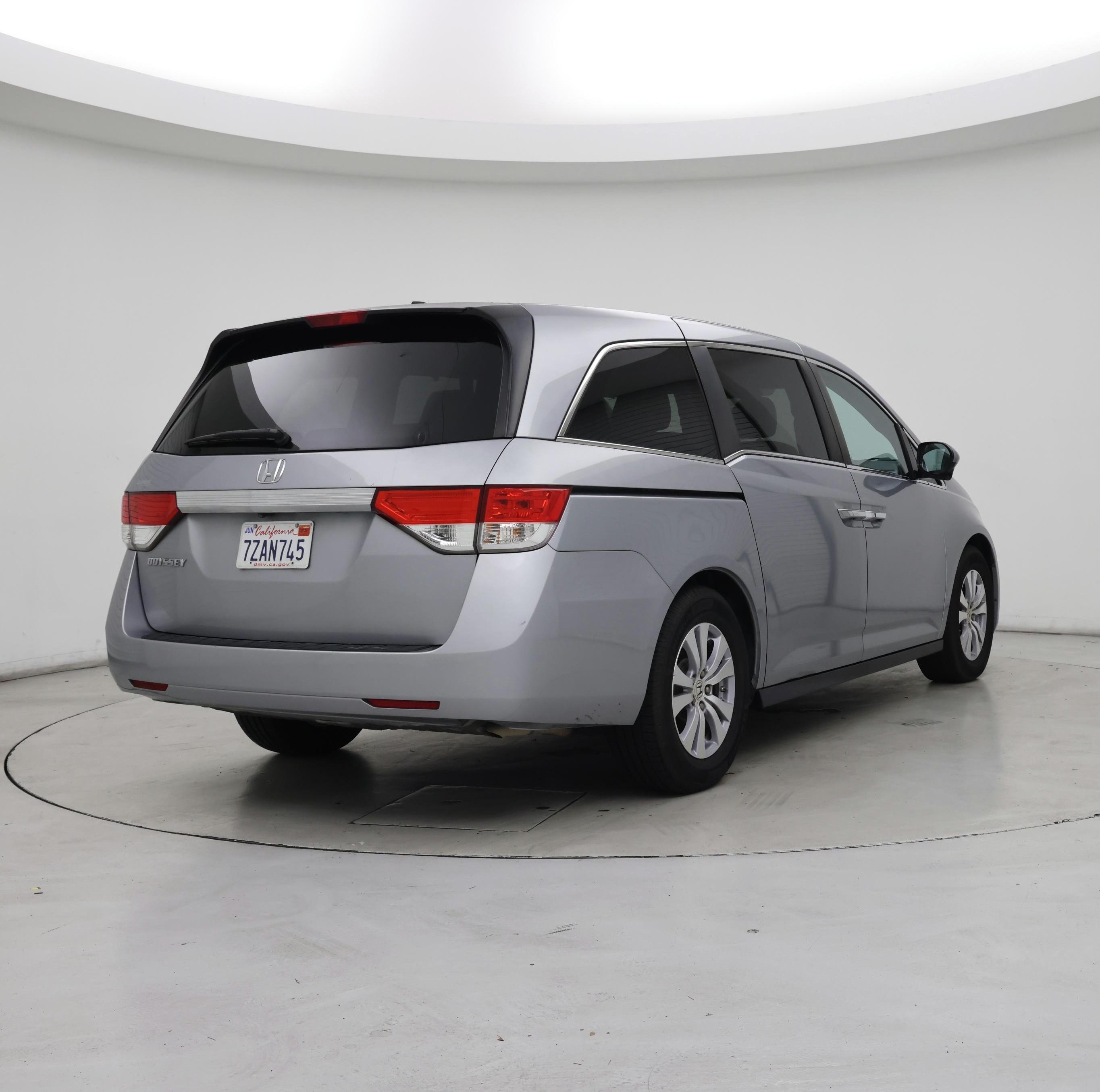 Thumbnail: 2017 Honda Odyssey - 8