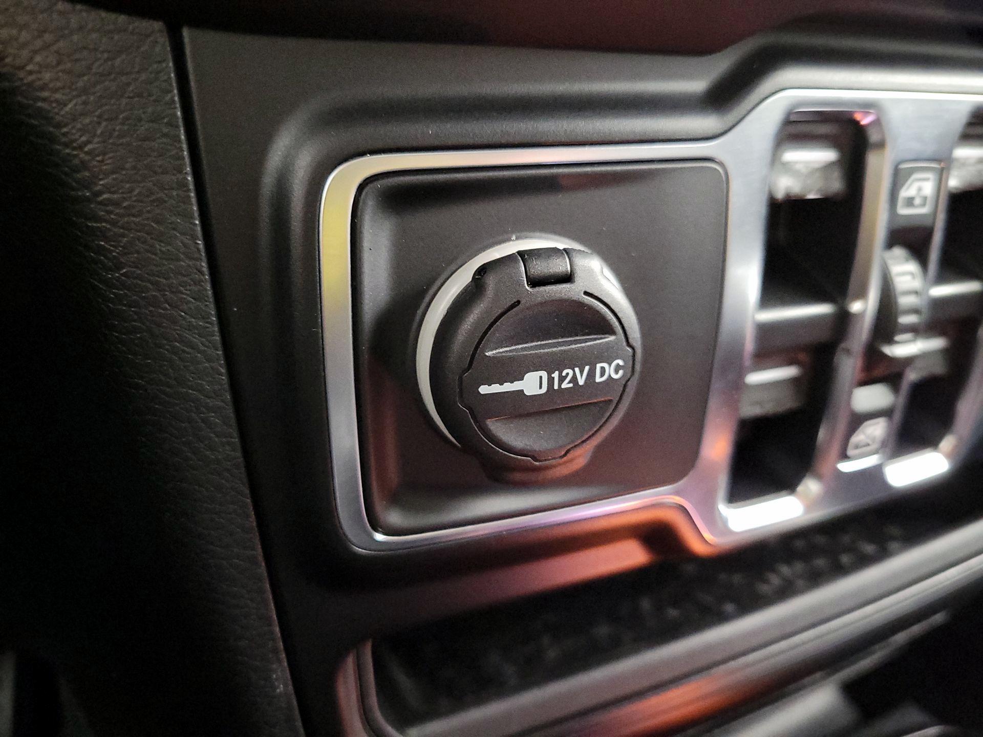 Thumbnail: 2021 Jeep Gladiator - 19