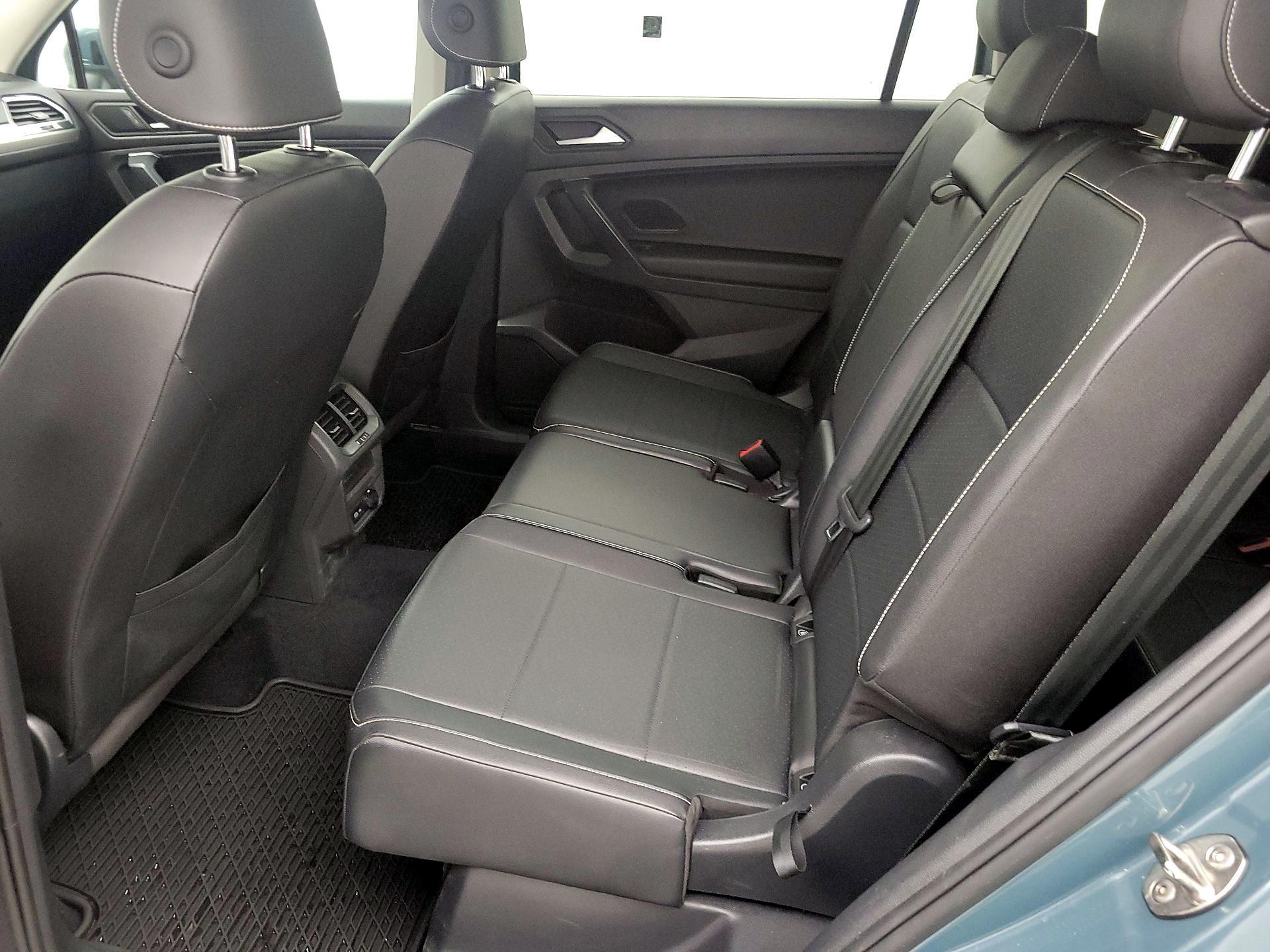 Thumbnail: 2021 Volkswagen Tiguan - 19