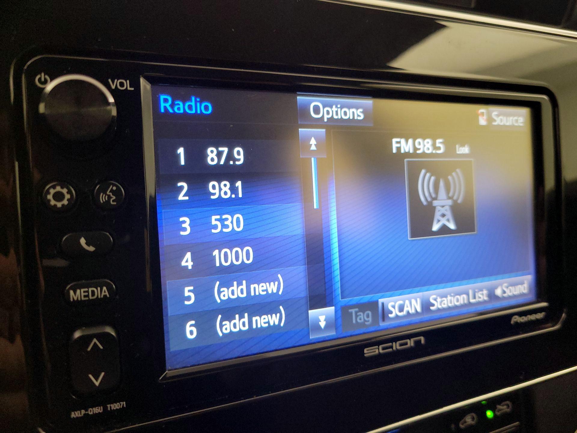 Thumbnail: 2016 Scion iM - 15