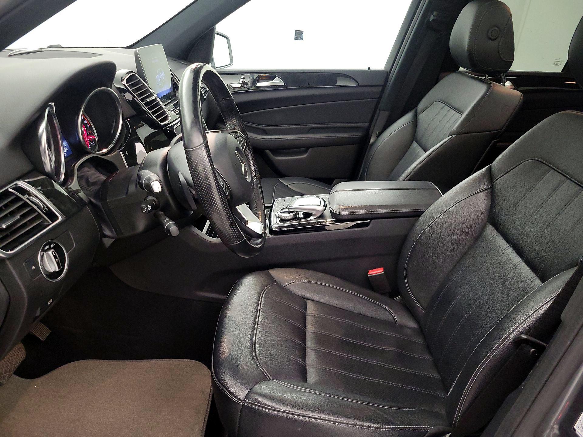 Thumbnail: 2018 Mercedes-Benz GLE - 11