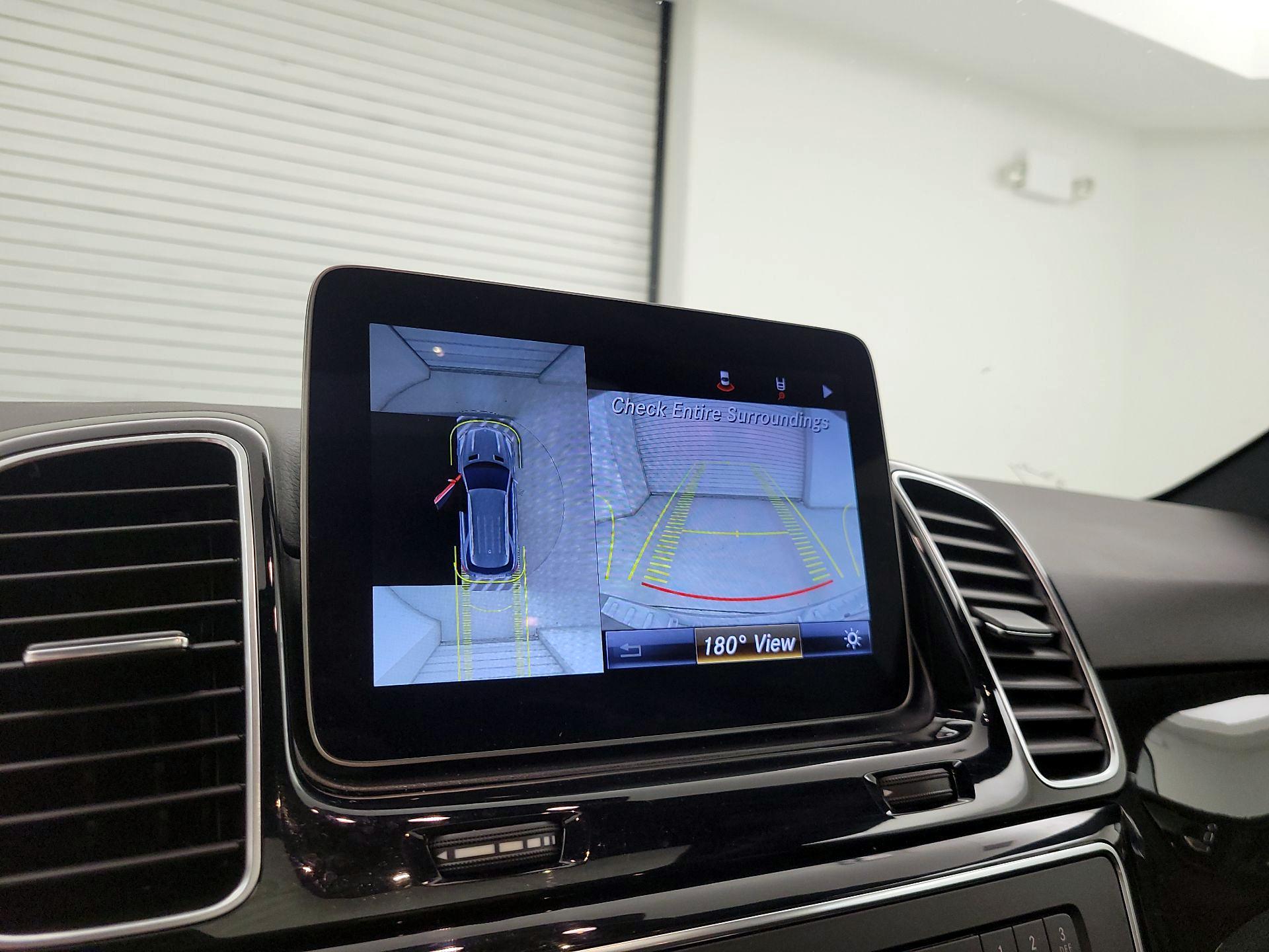 Thumbnail: 2018 Mercedes-Benz GLE - 15