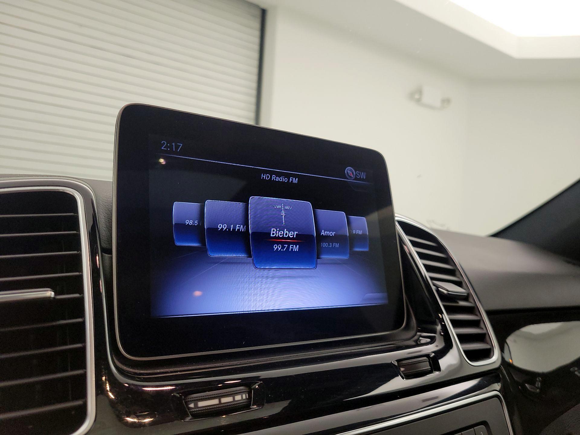 Thumbnail: 2018 Mercedes-Benz GLE - 16