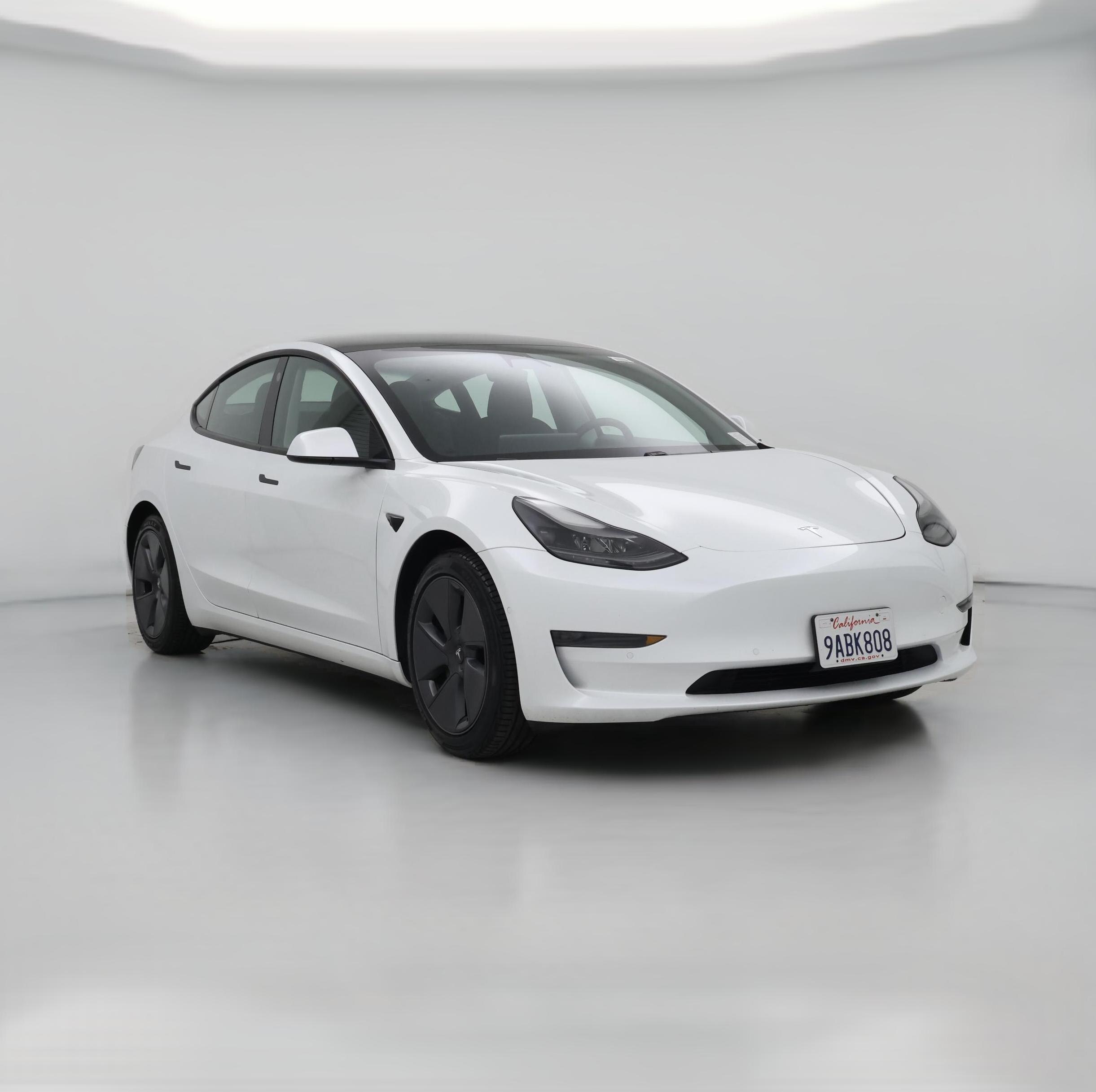 Thumbnail: 2021 Tesla Model 3 - 1