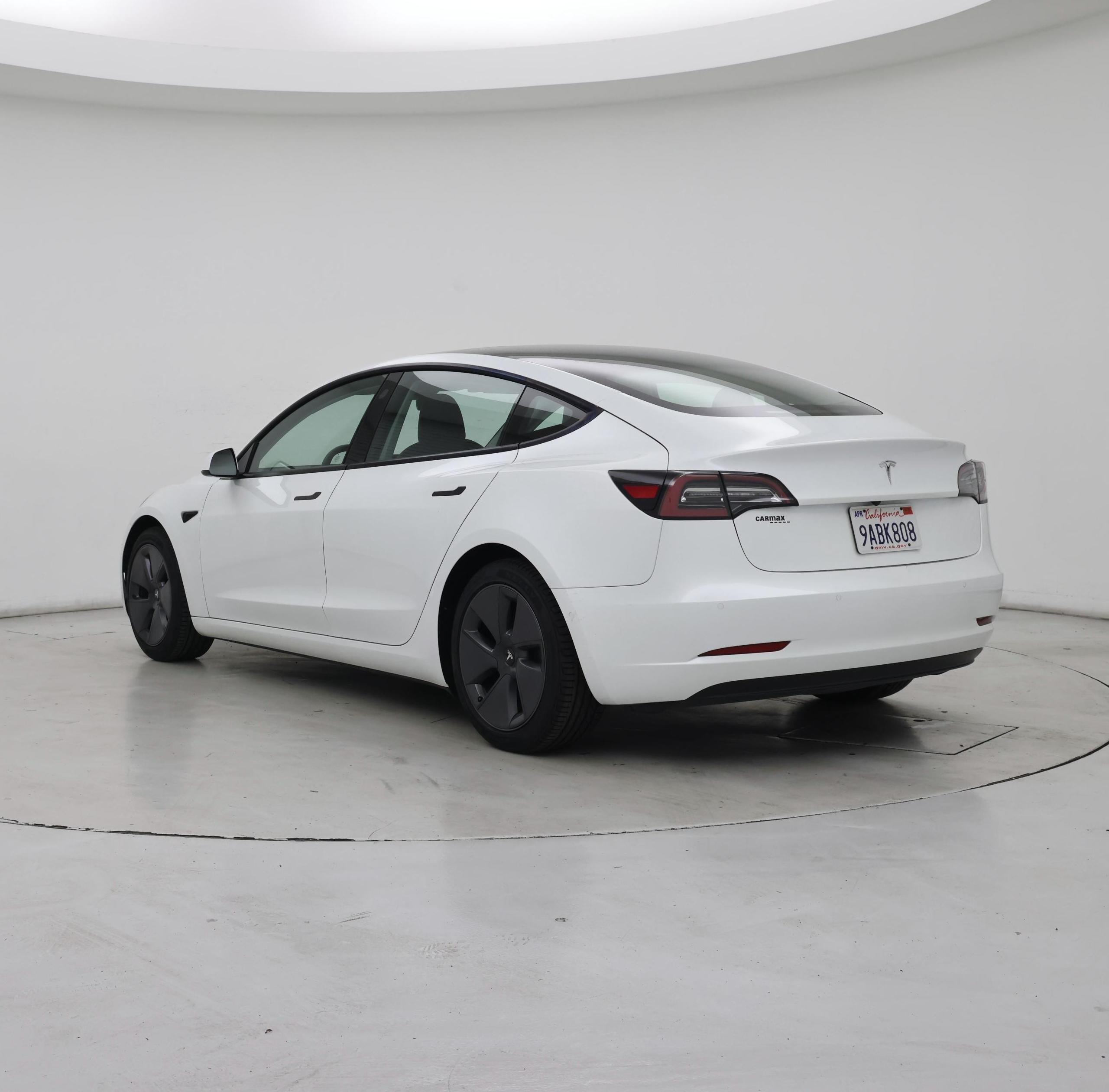 Thumbnail: 2021 Tesla Model 3 - 2