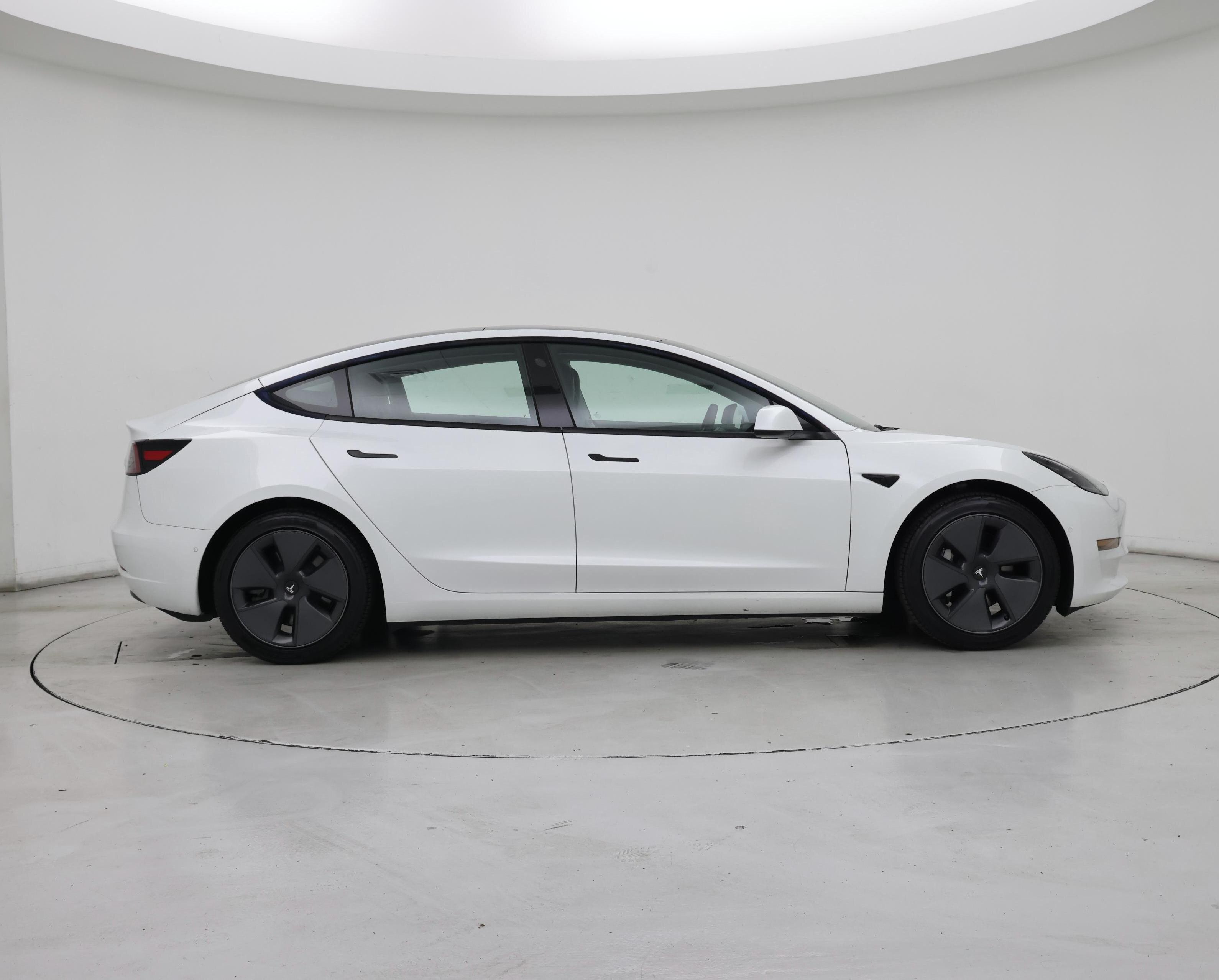 Thumbnail: 2021 Tesla Model 3 - 7