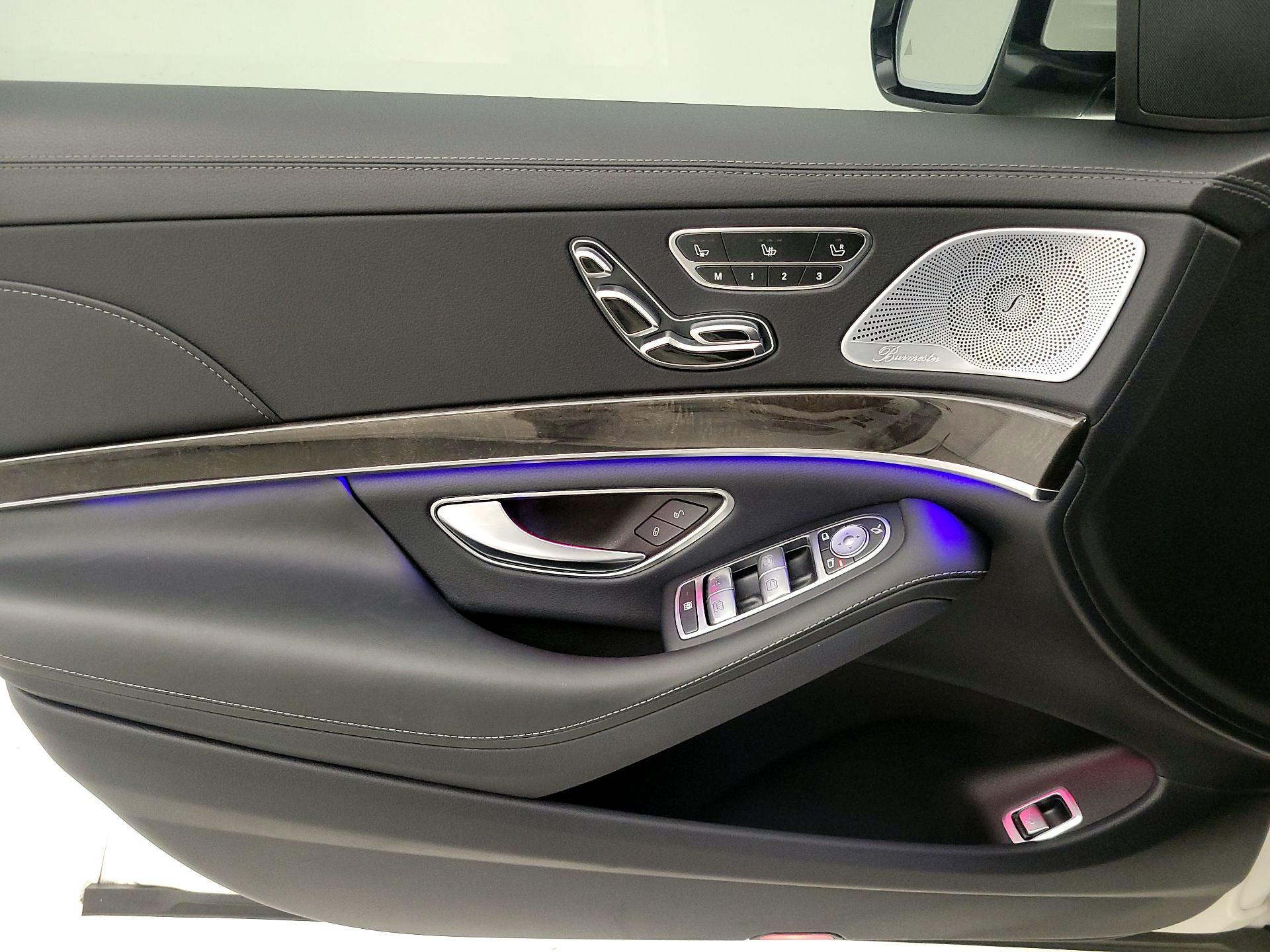 Thumbnail: 2019 Mercedes-Benz S-Class - 12