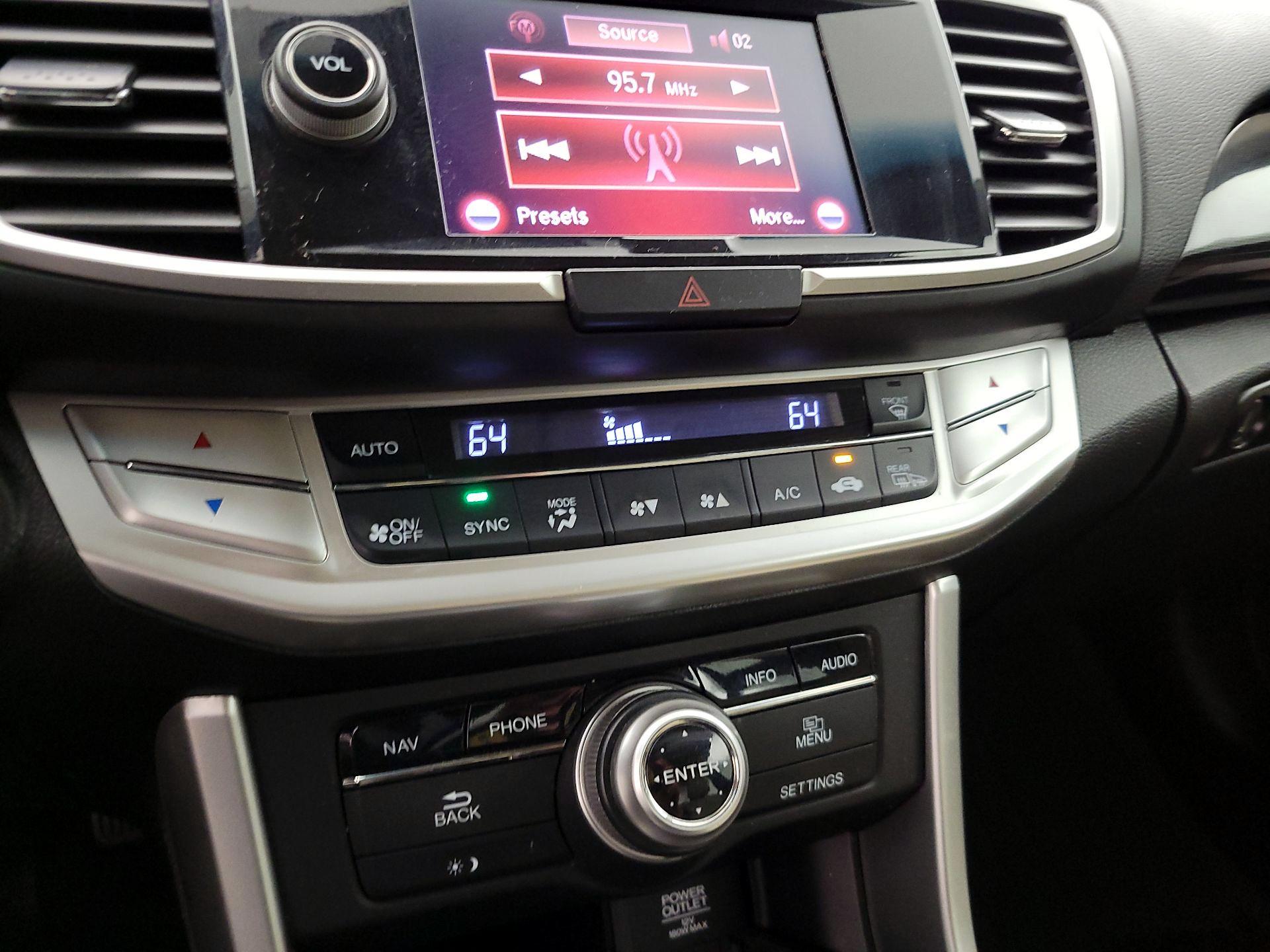 Thumbnail: 2014 Honda Accord - 17