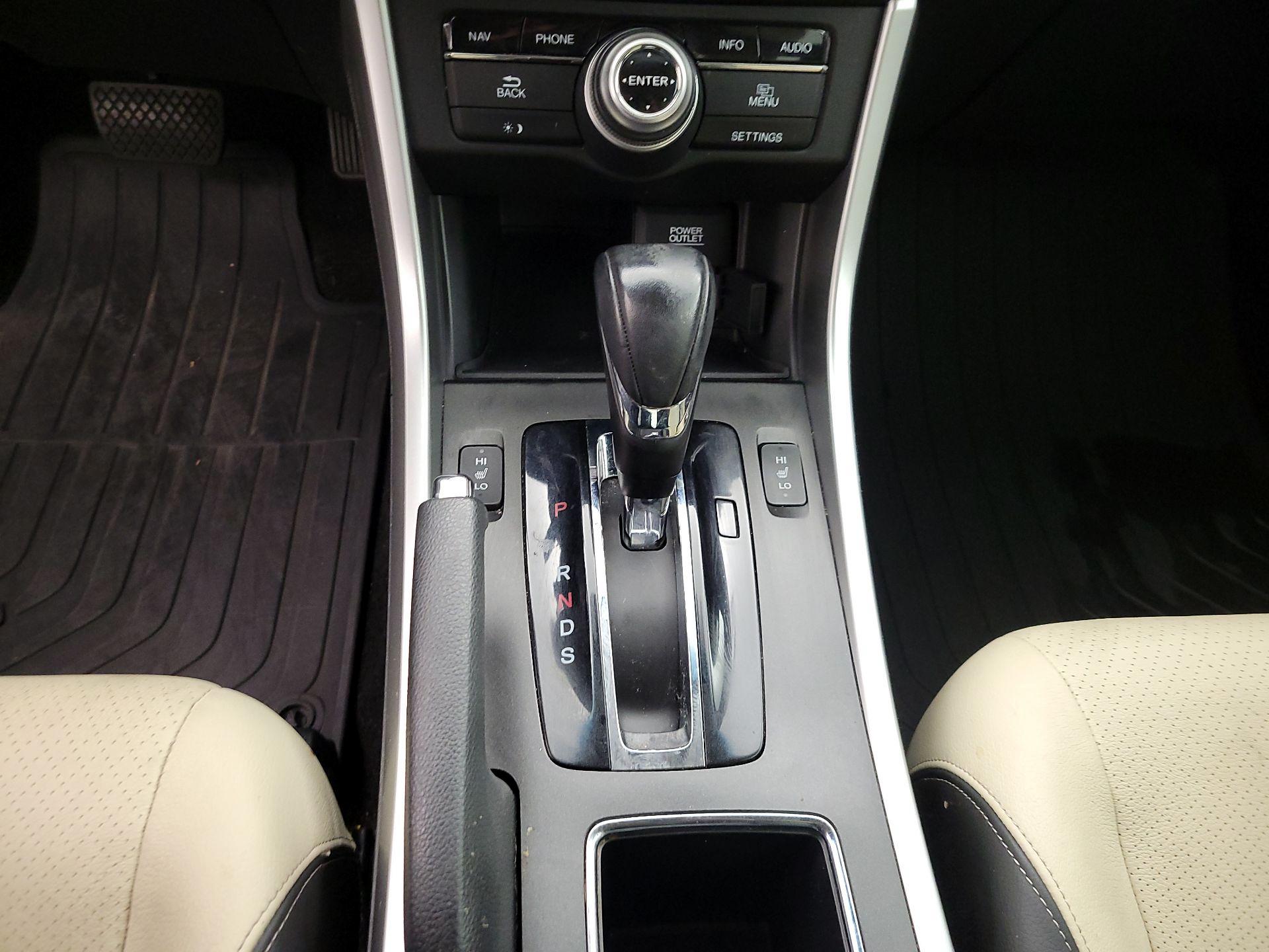 Thumbnail: 2014 Honda Accord - 18