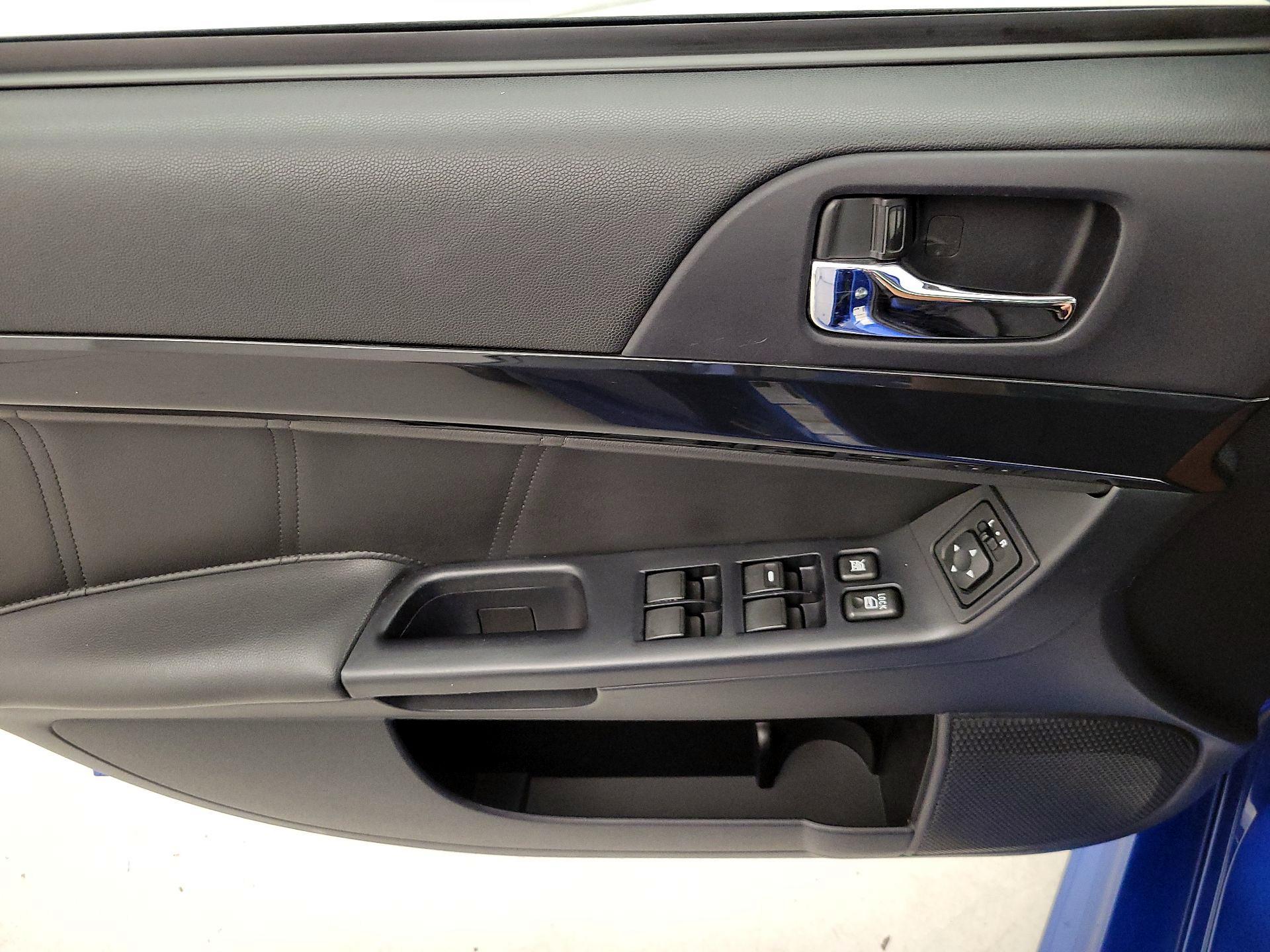 Thumbnail: 2015 Mitsubishi Lancer - 12