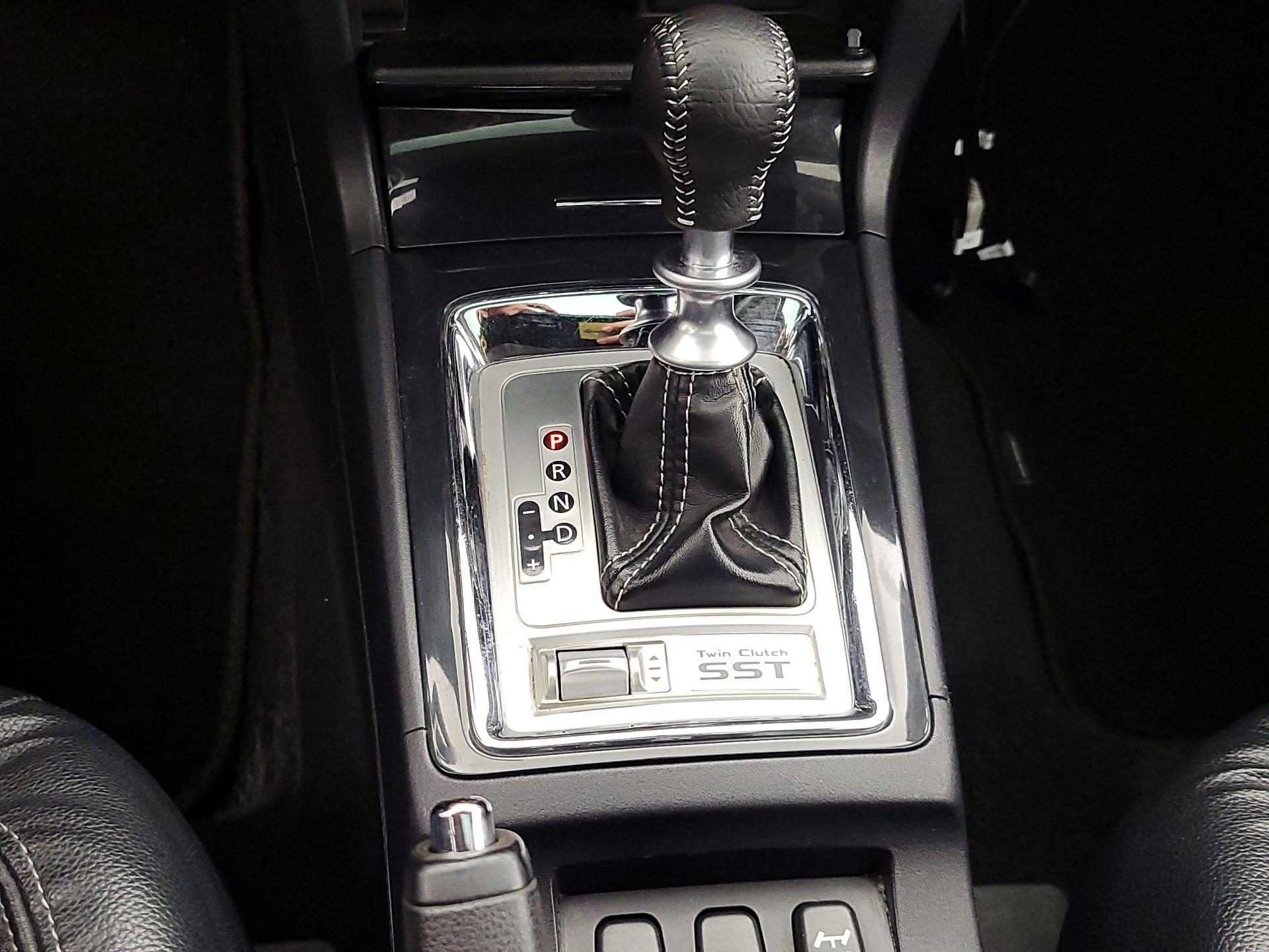 Thumbnail: 2015 Mitsubishi Lancer - 17