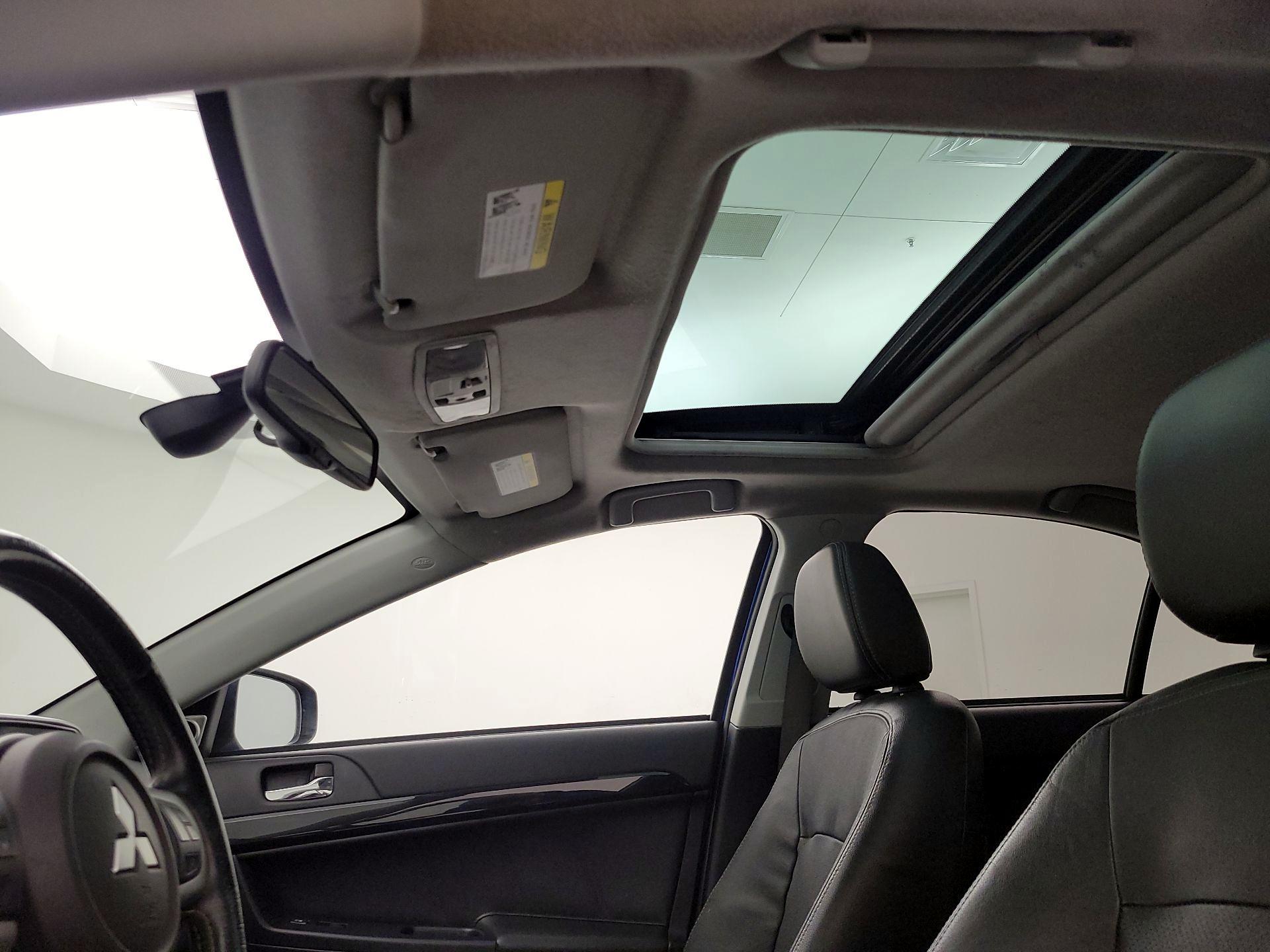 Thumbnail: 2015 Mitsubishi Lancer - 18