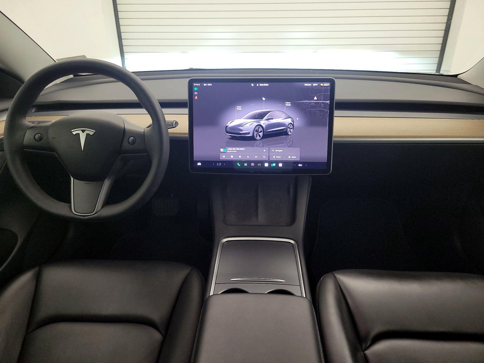 Thumbnail: 2023 Tesla Model 3 - 9