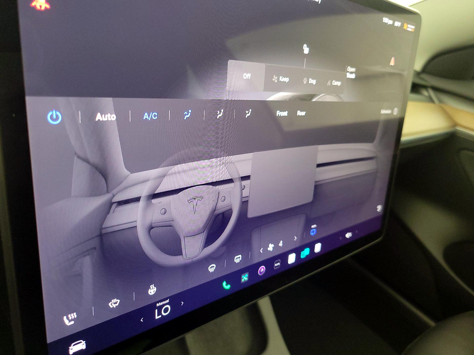 Thumbnail: 2023 Tesla Model 3 - 16