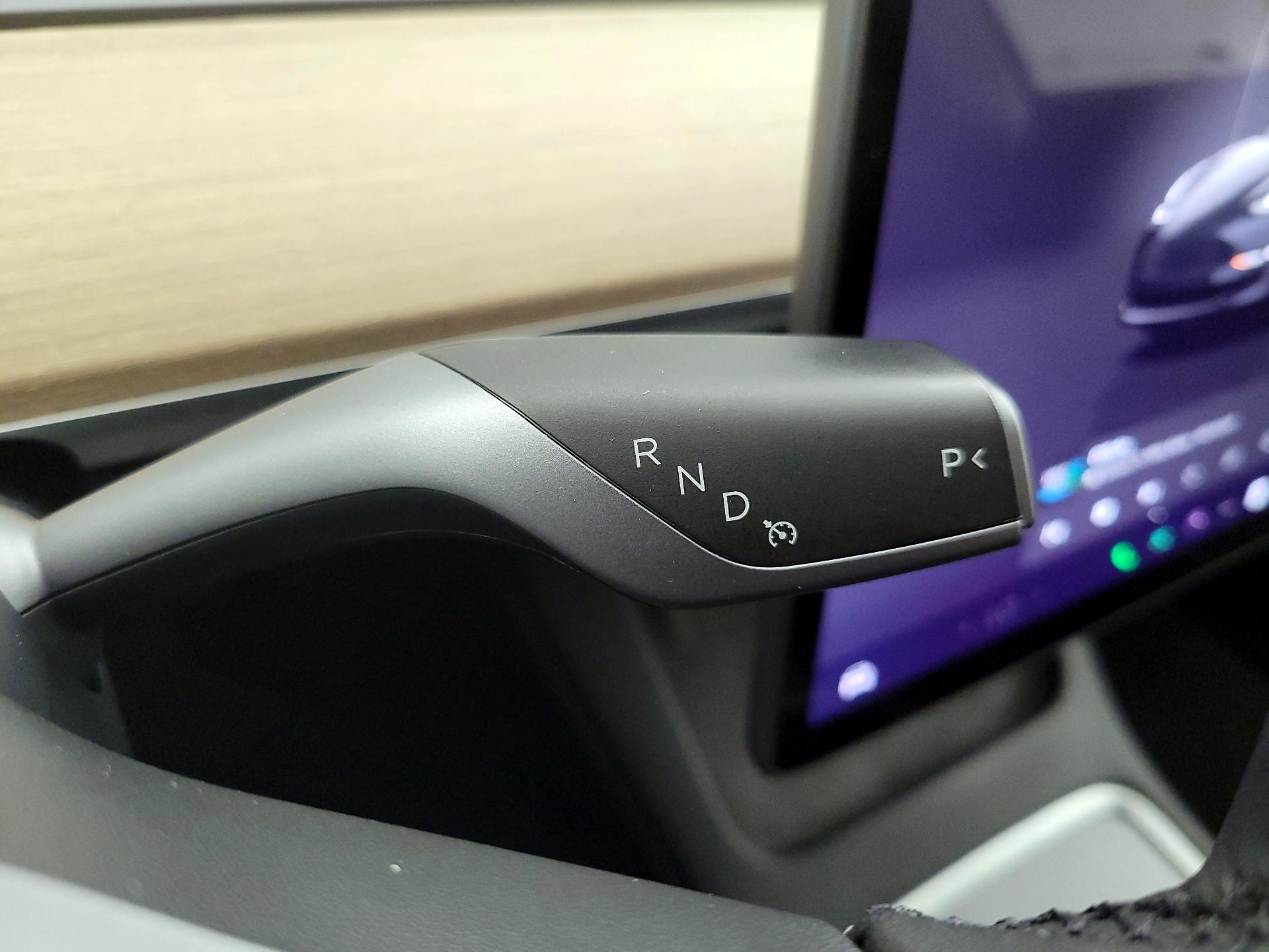 Thumbnail: 2023 Tesla Model 3 - 17