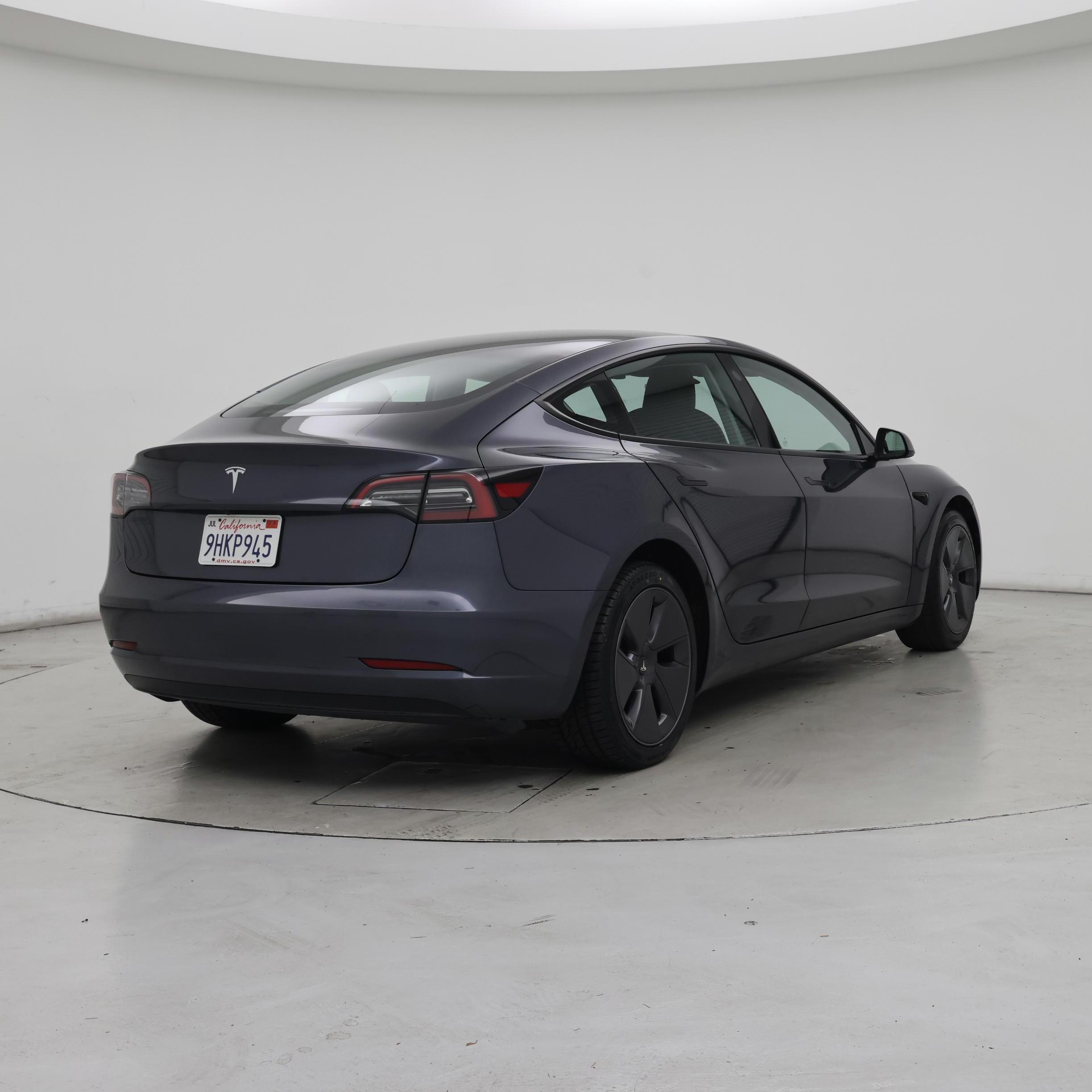 Thumbnail: 2023 Tesla Model 3 - 8