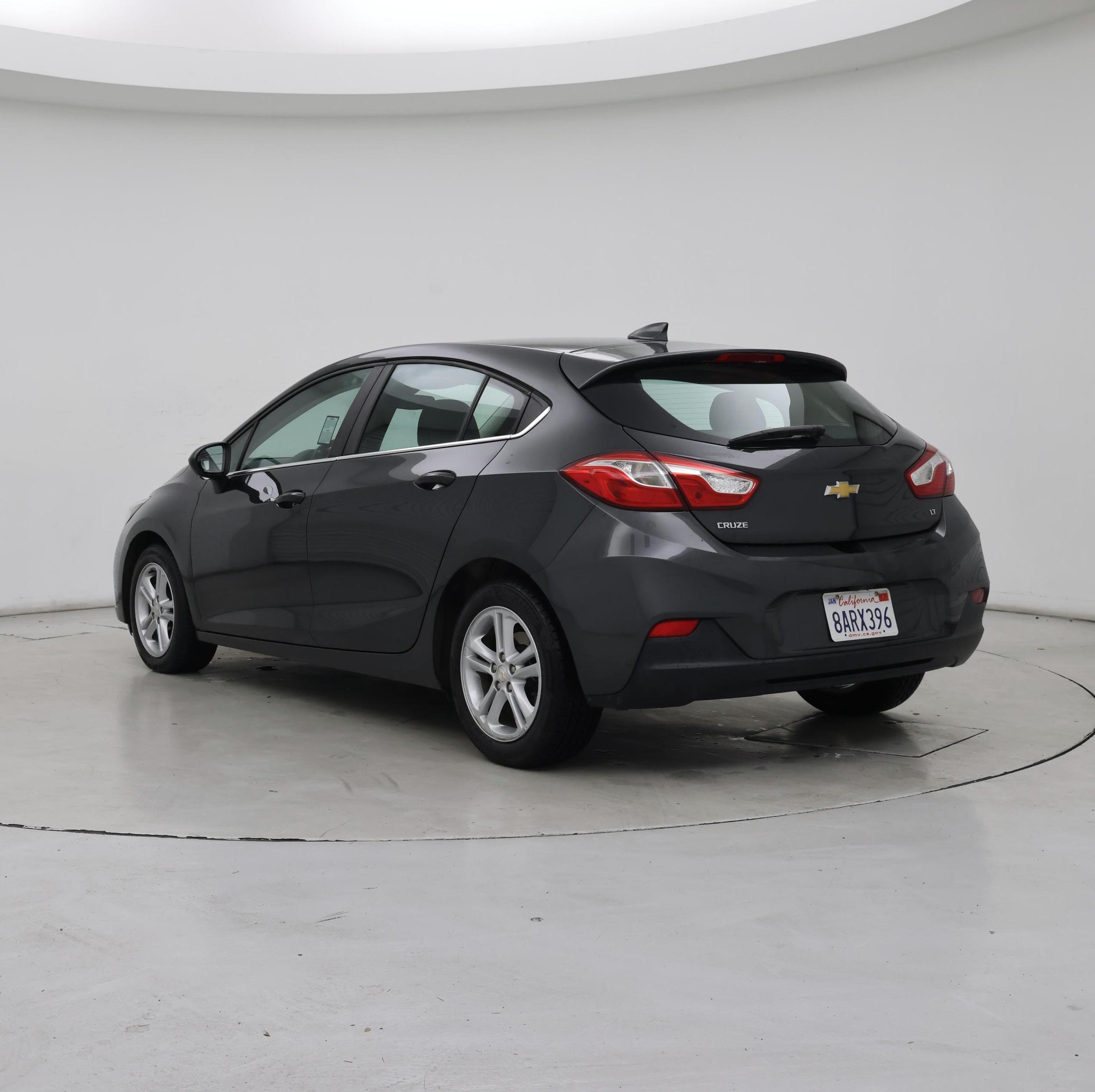 Thumbnail: 2017 Chevrolet Cruze - 2