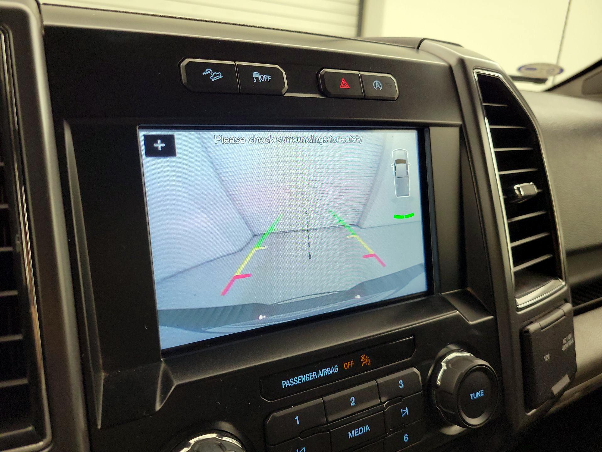 Thumbnail: 2017 Ford F-150 - 14