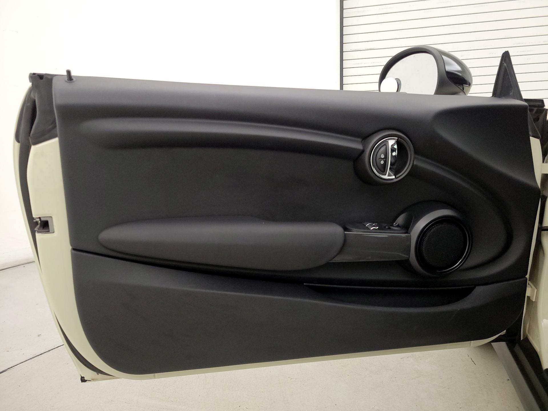 Thumbnail: 2018 MINI Cooper Hardtop - 12