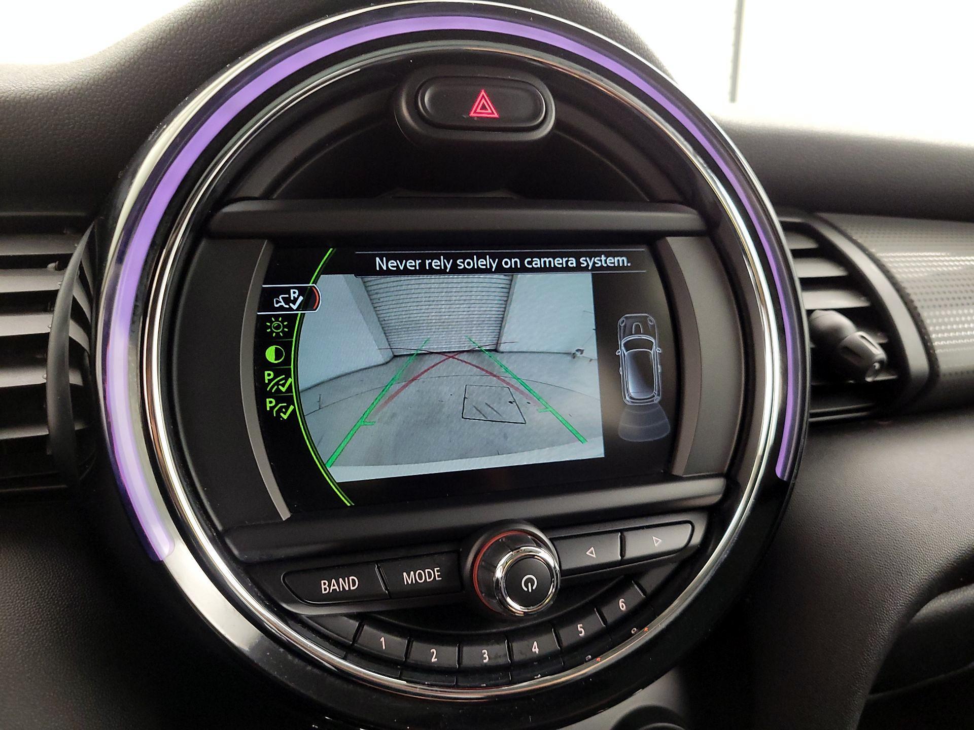 Thumbnail: 2018 MINI Cooper Hardtop - 14