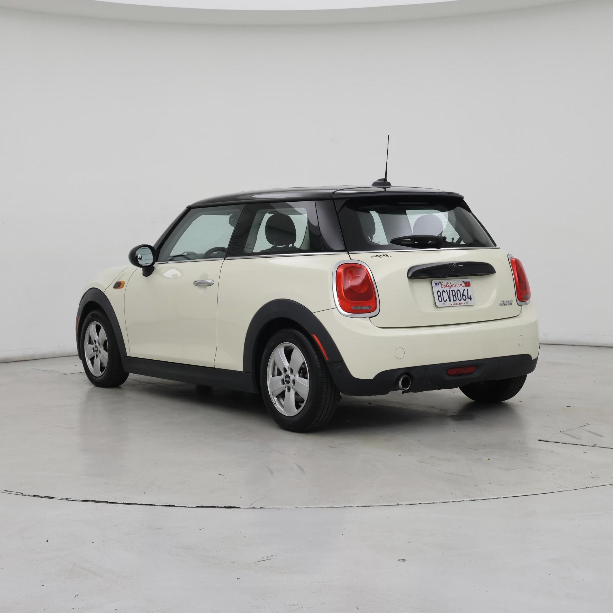 Thumbnail: 2018 MINI Cooper Hardtop - 2
