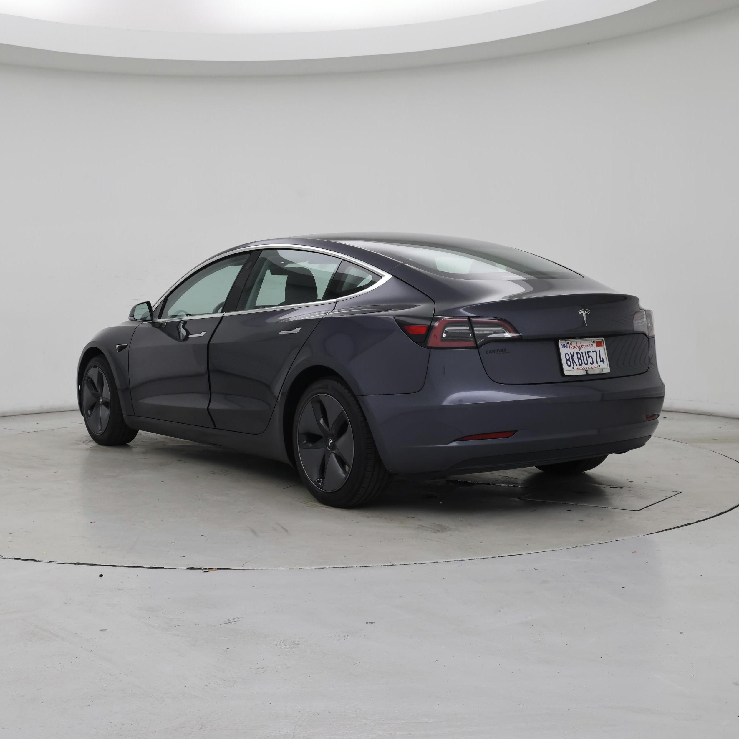 Thumbnail: 2019 Tesla Model 3 - 2