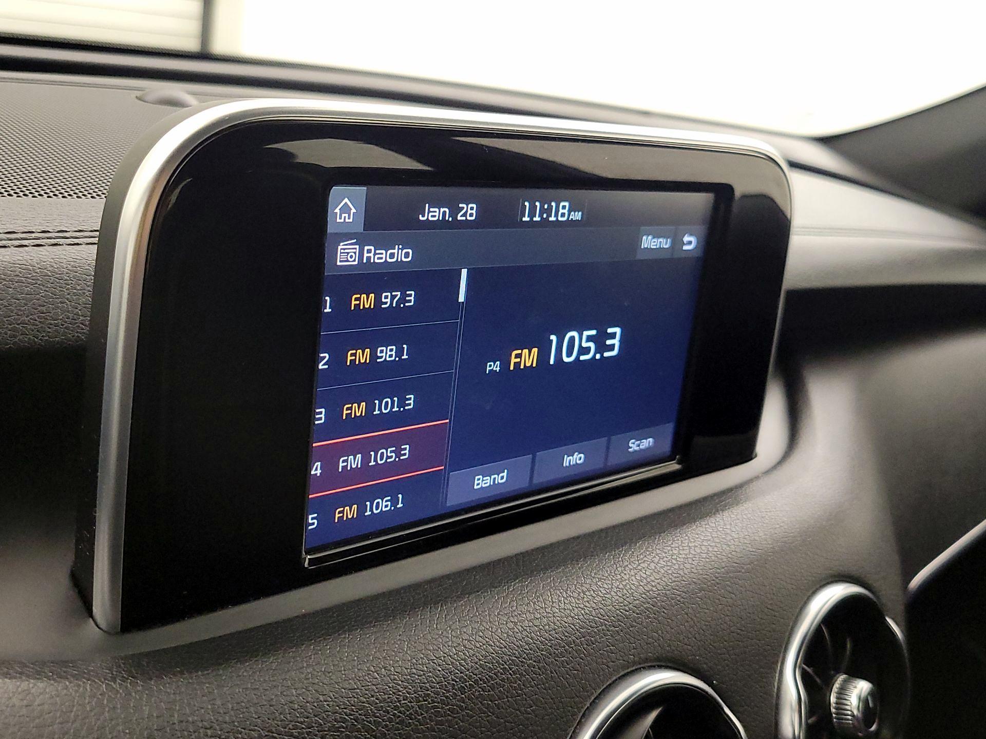 Thumbnail: 2020 Kia Stinger - 15