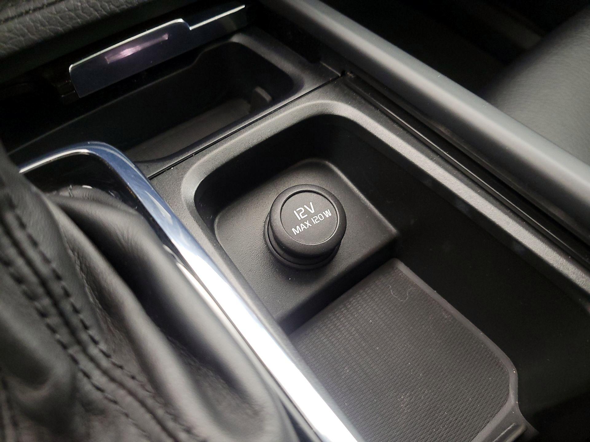 Thumbnail: 2016 Volvo XC90 - 19