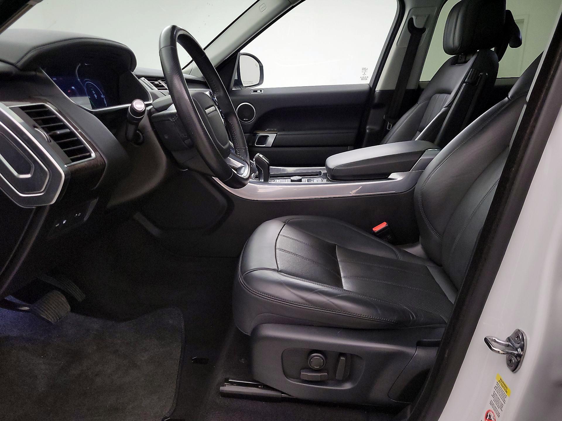 Thumbnail: 2020 Land Rover Range Rover Sport - 11