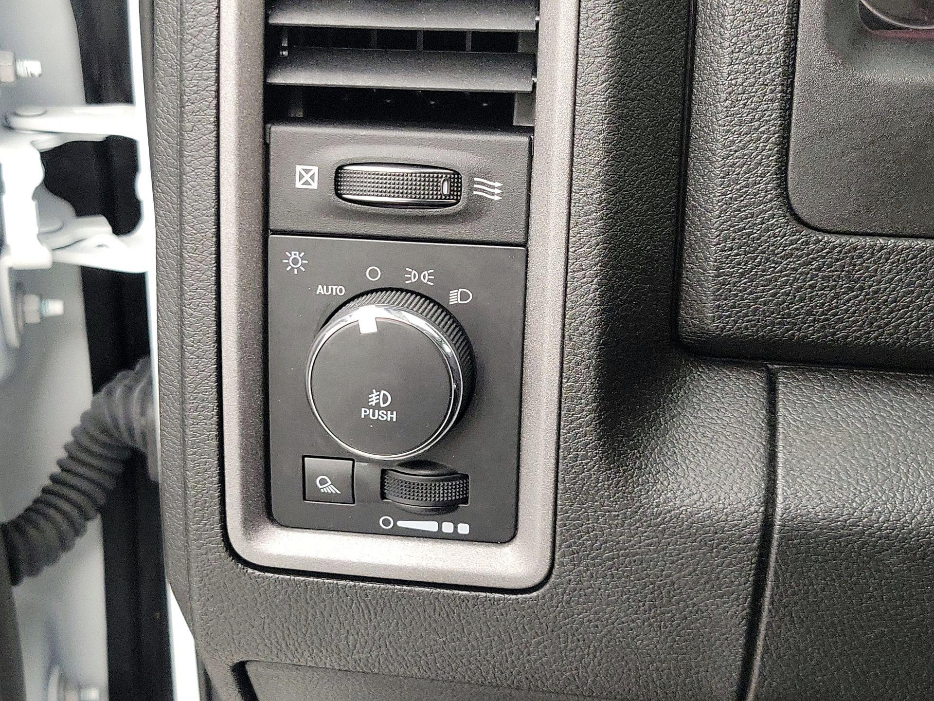 Thumbnail: 2023 RAM 1500 Classic - 13