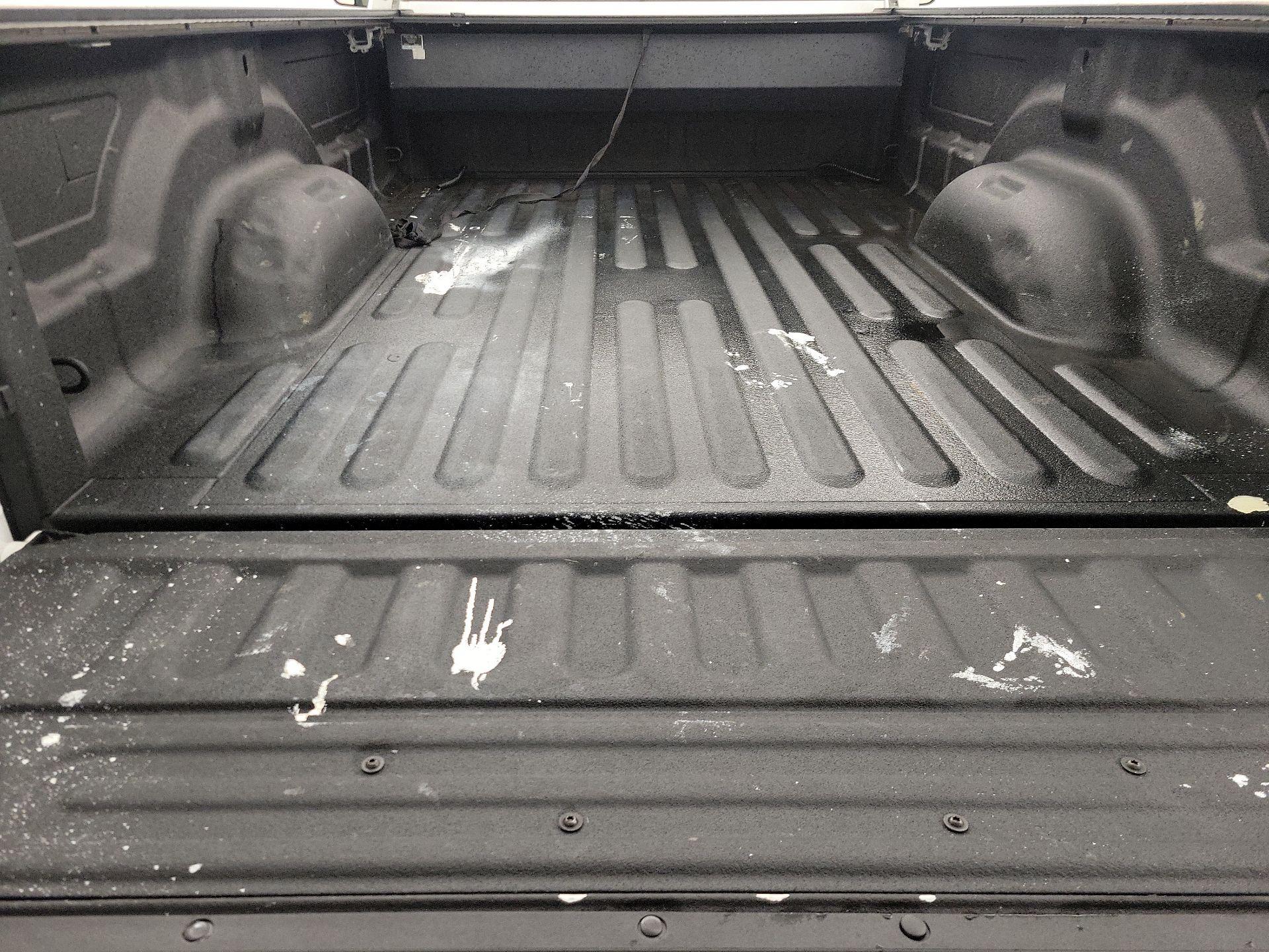 Thumbnail: 2023 RAM 1500 Classic - 19