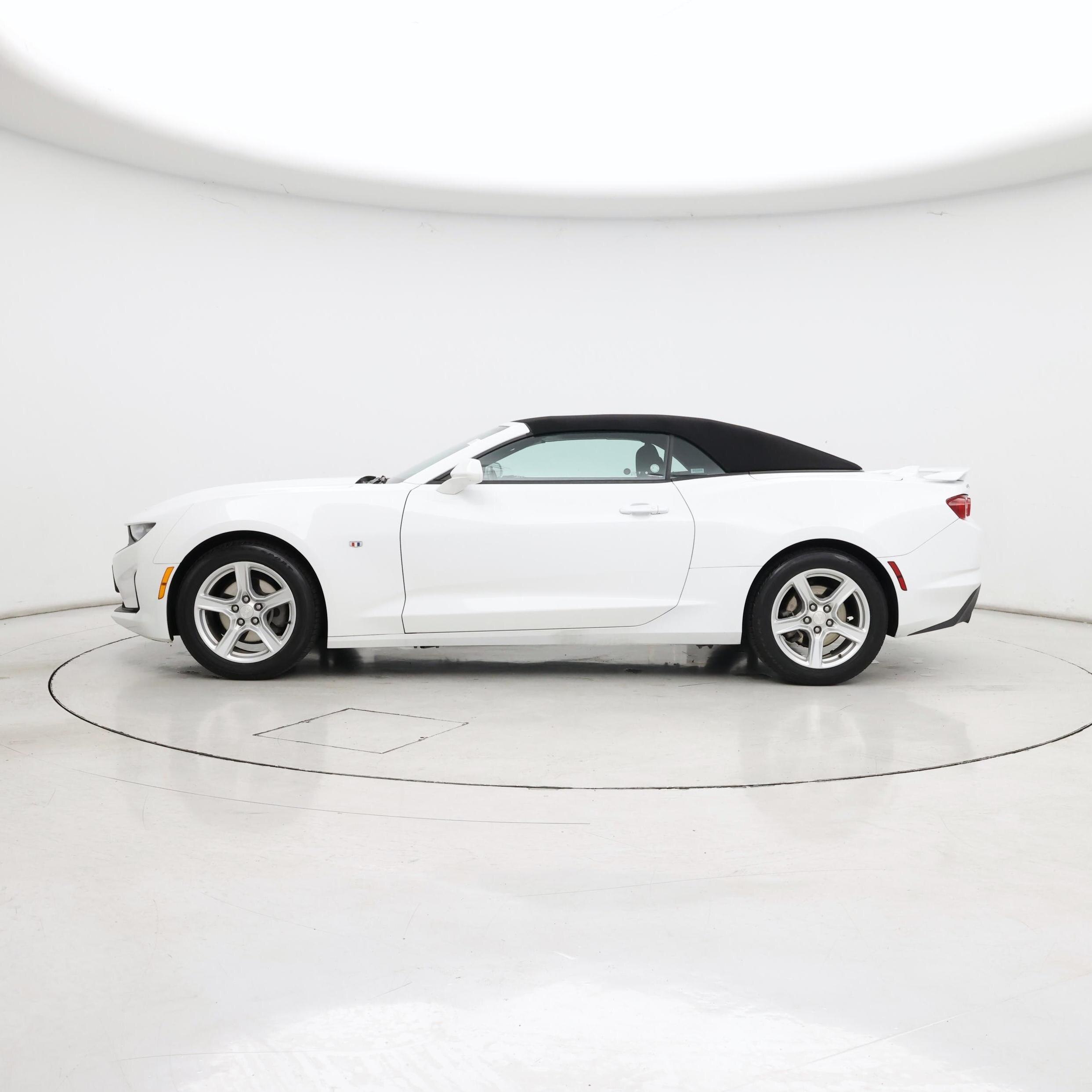 Thumbnail: 2023 Chevrolet Camaro - 3