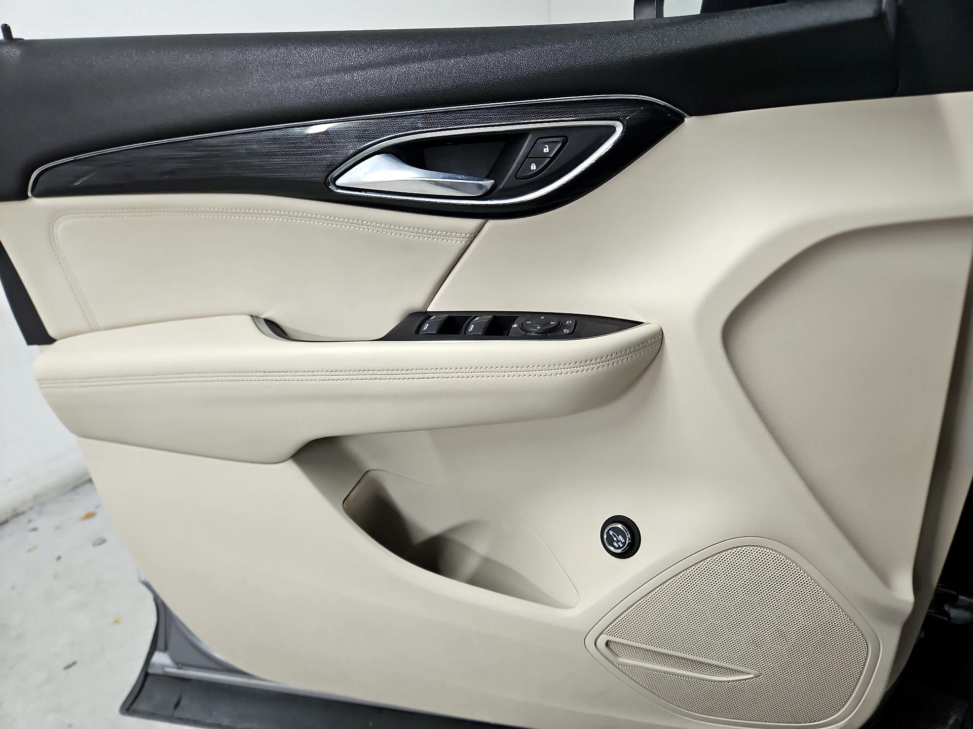 Thumbnail: 2023 Buick Envision - 12