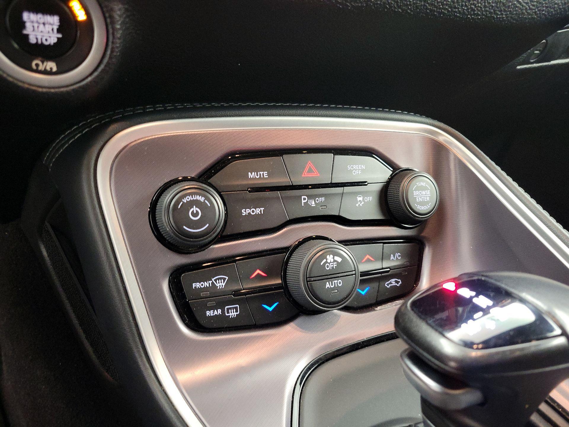 Thumbnail: 2021 Dodge Challenger - 16