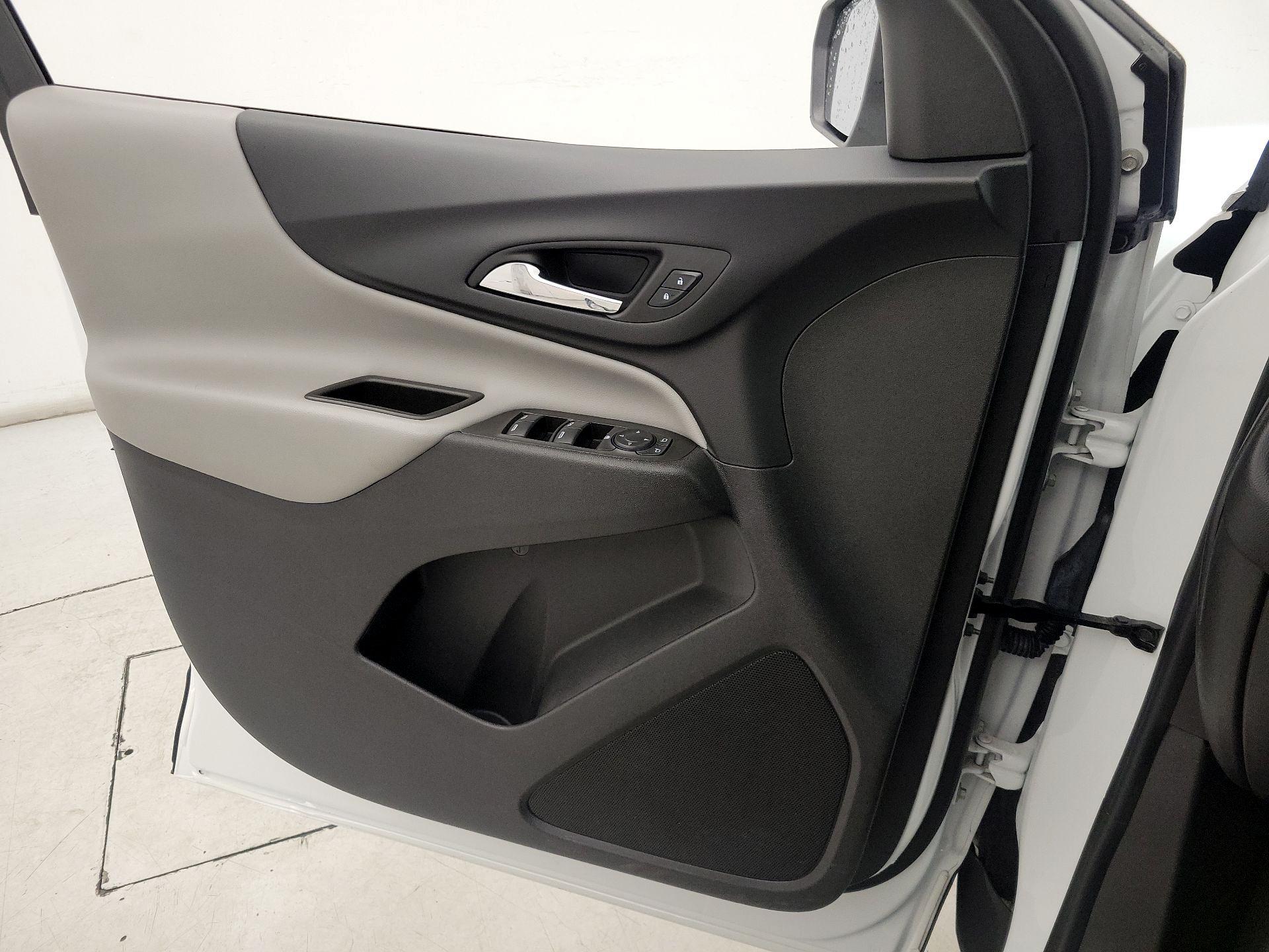 Thumbnail: 2023 Chevrolet Equinox - 12