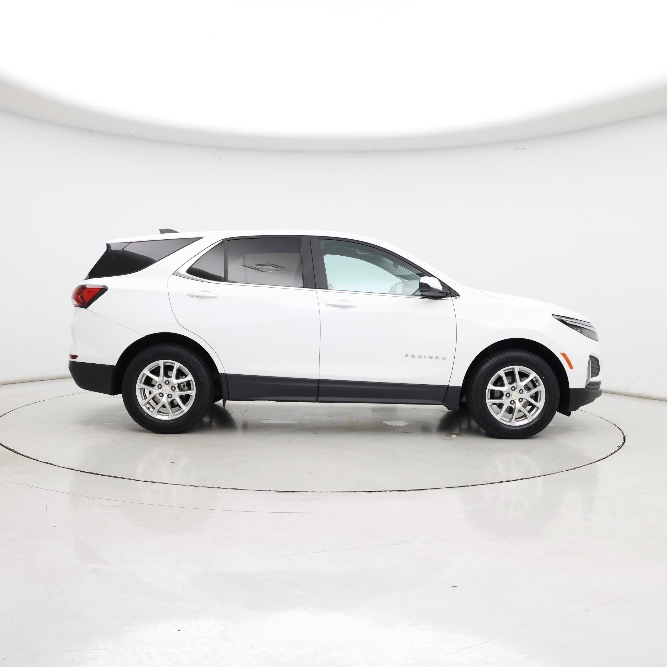 Thumbnail: 2023 Chevrolet Equinox - 7