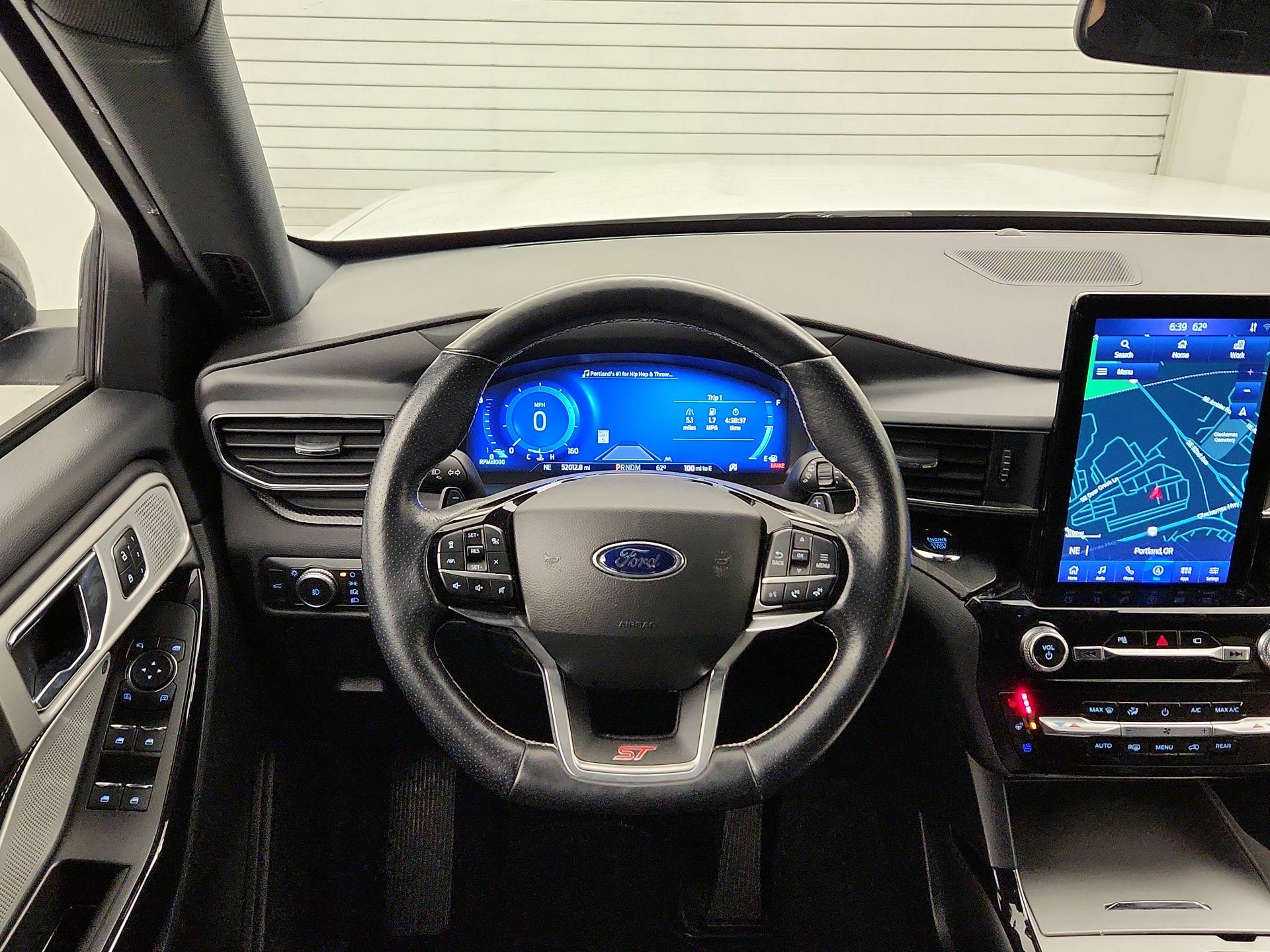 Thumbnail: 2022 Ford Explorer - 10