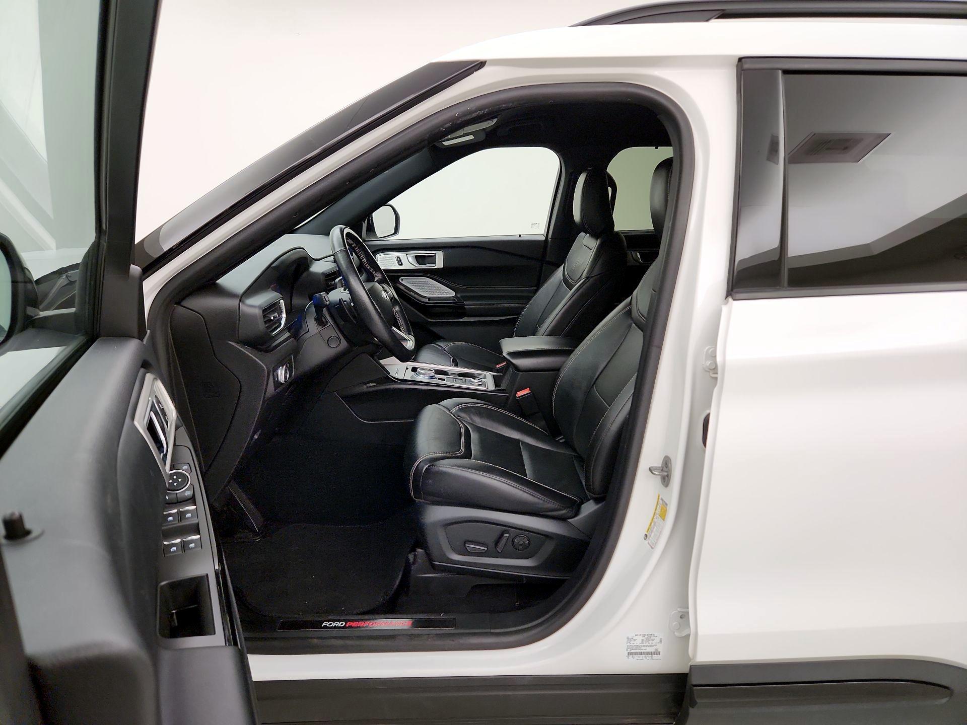 Thumbnail: 2022 Ford Explorer - 11