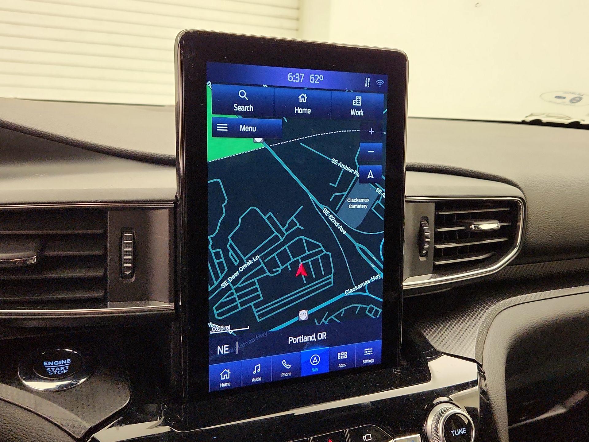 Thumbnail: 2022 Ford Explorer - 14