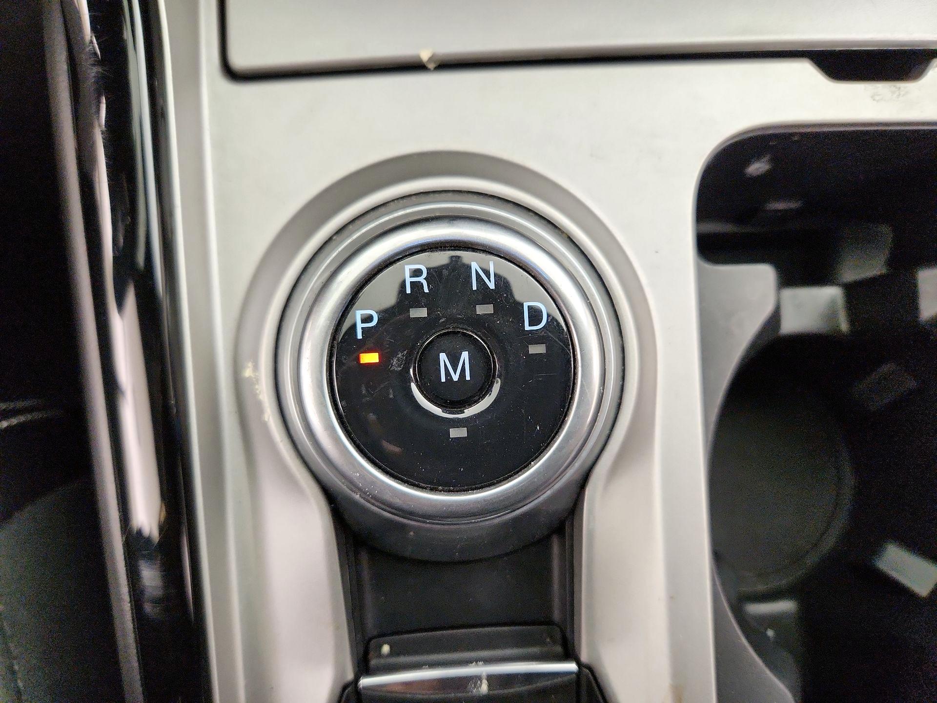 Thumbnail: 2022 Ford Explorer - 18