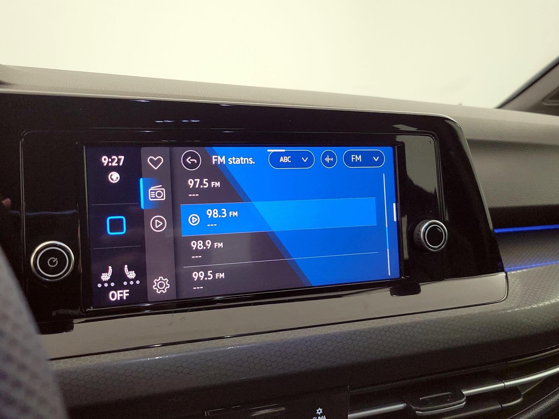 Thumbnail: 2022 Volkswagen Golf - 15