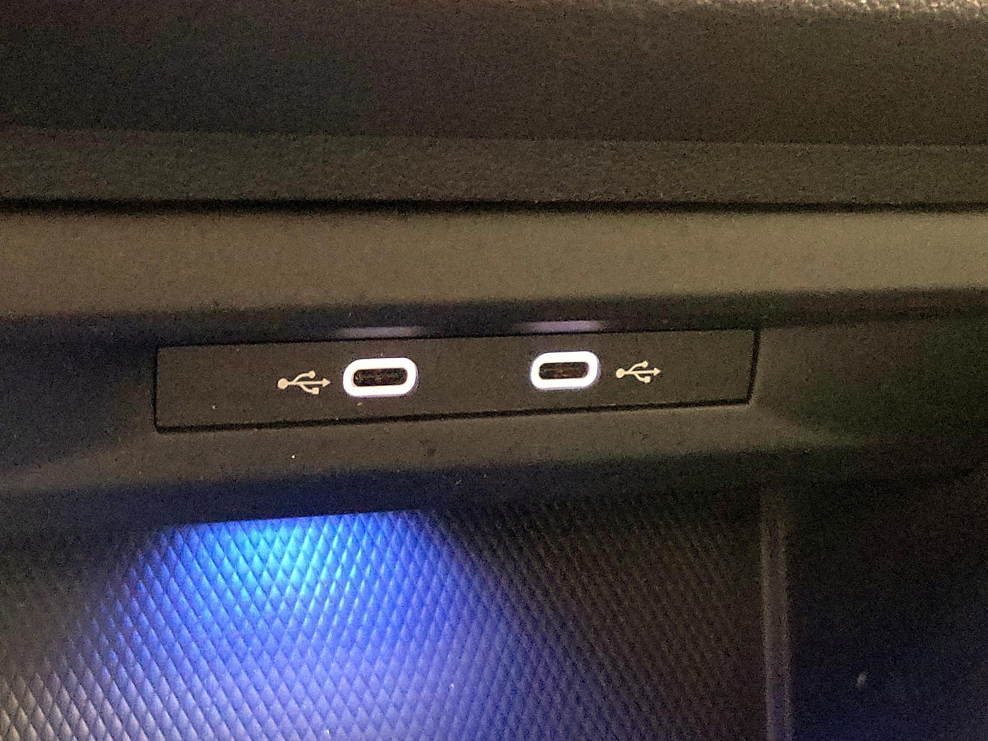 Thumbnail: 2022 Volkswagen Golf - 18