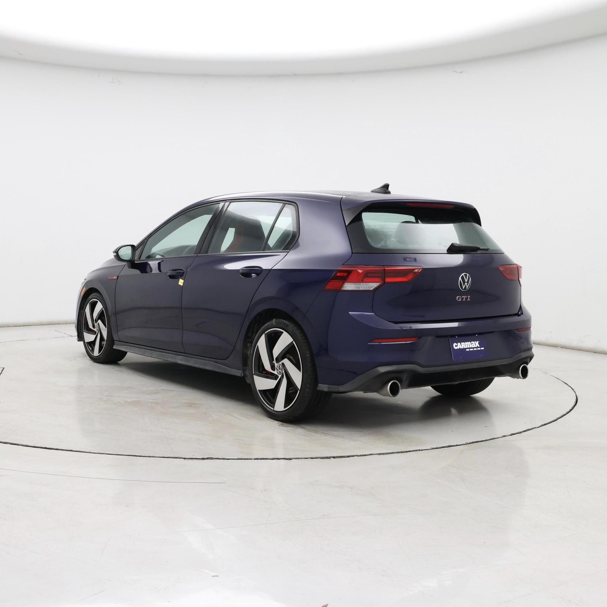 Thumbnail: 2022 Volkswagen Golf - 2