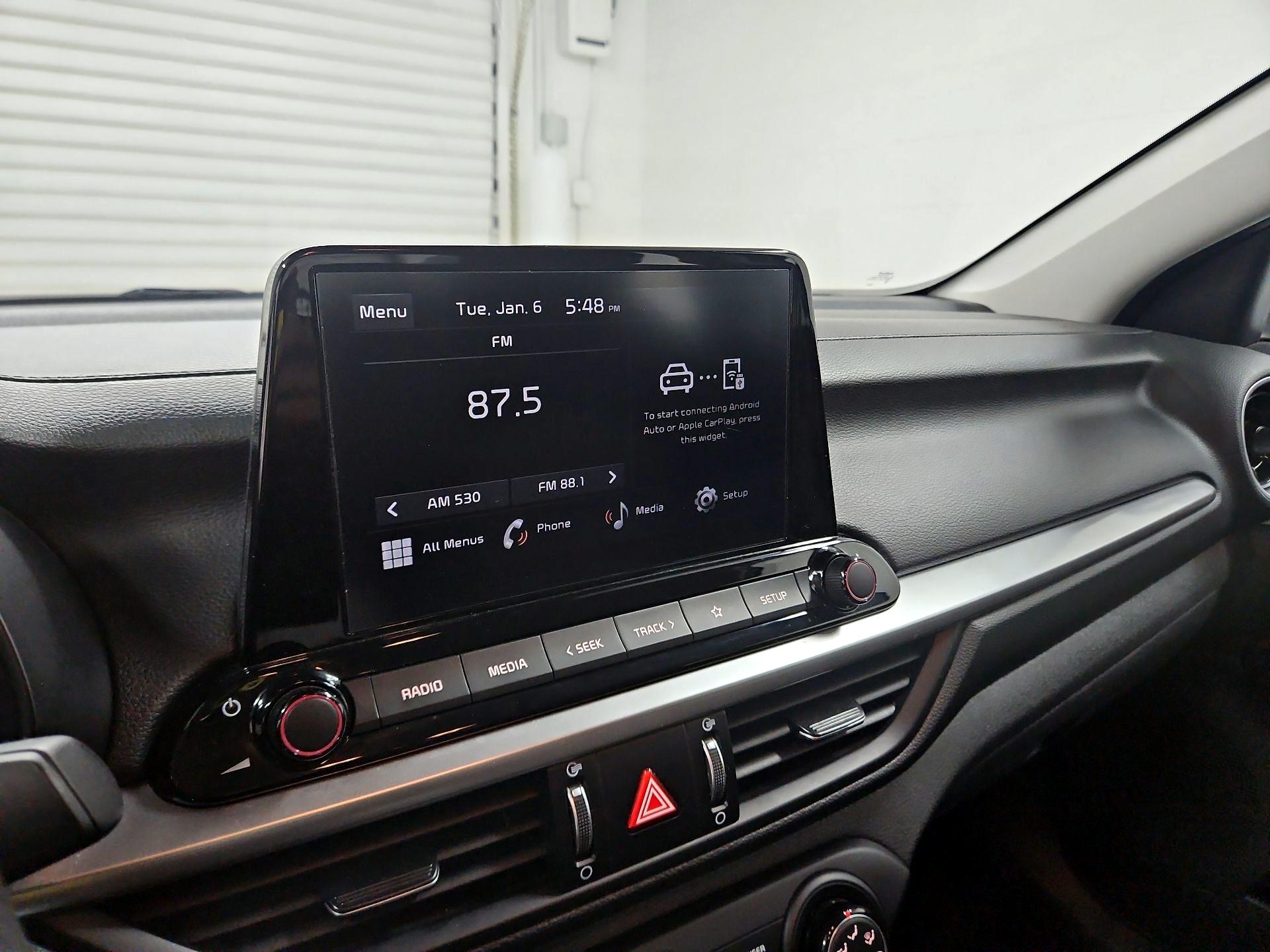 Thumbnail: 2024 Kia Forte - 15