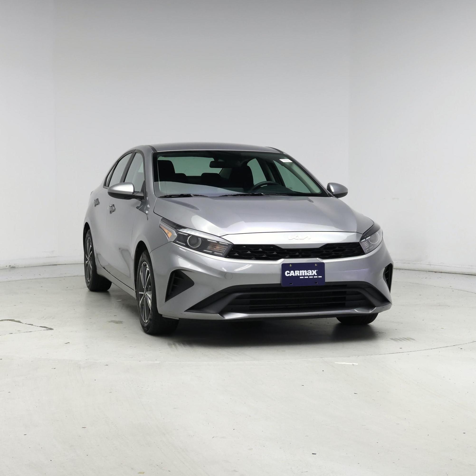 Thumbnail: 2024 Kia Forte - 5