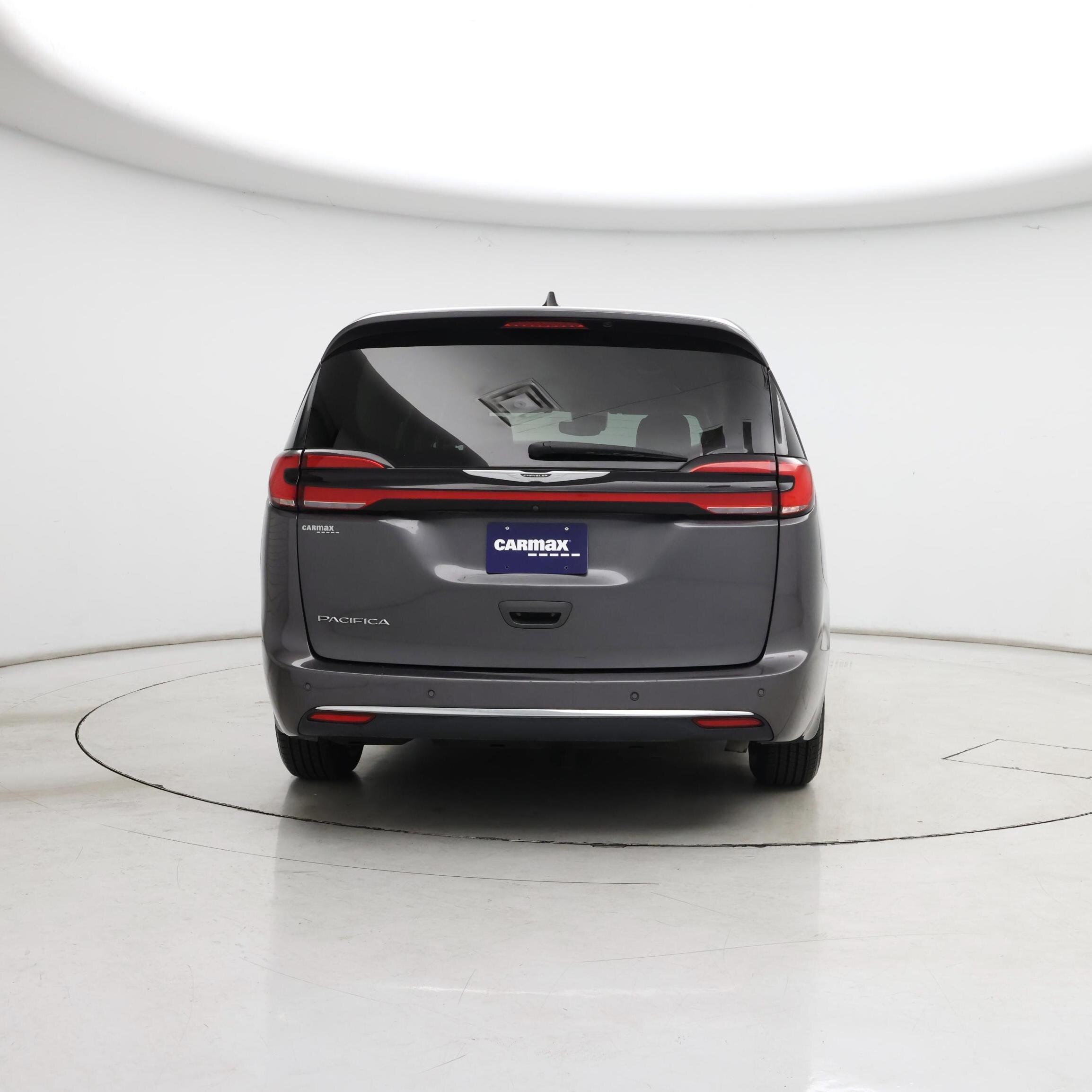 Thumbnail: 2023 Chrysler Pacifica - 6