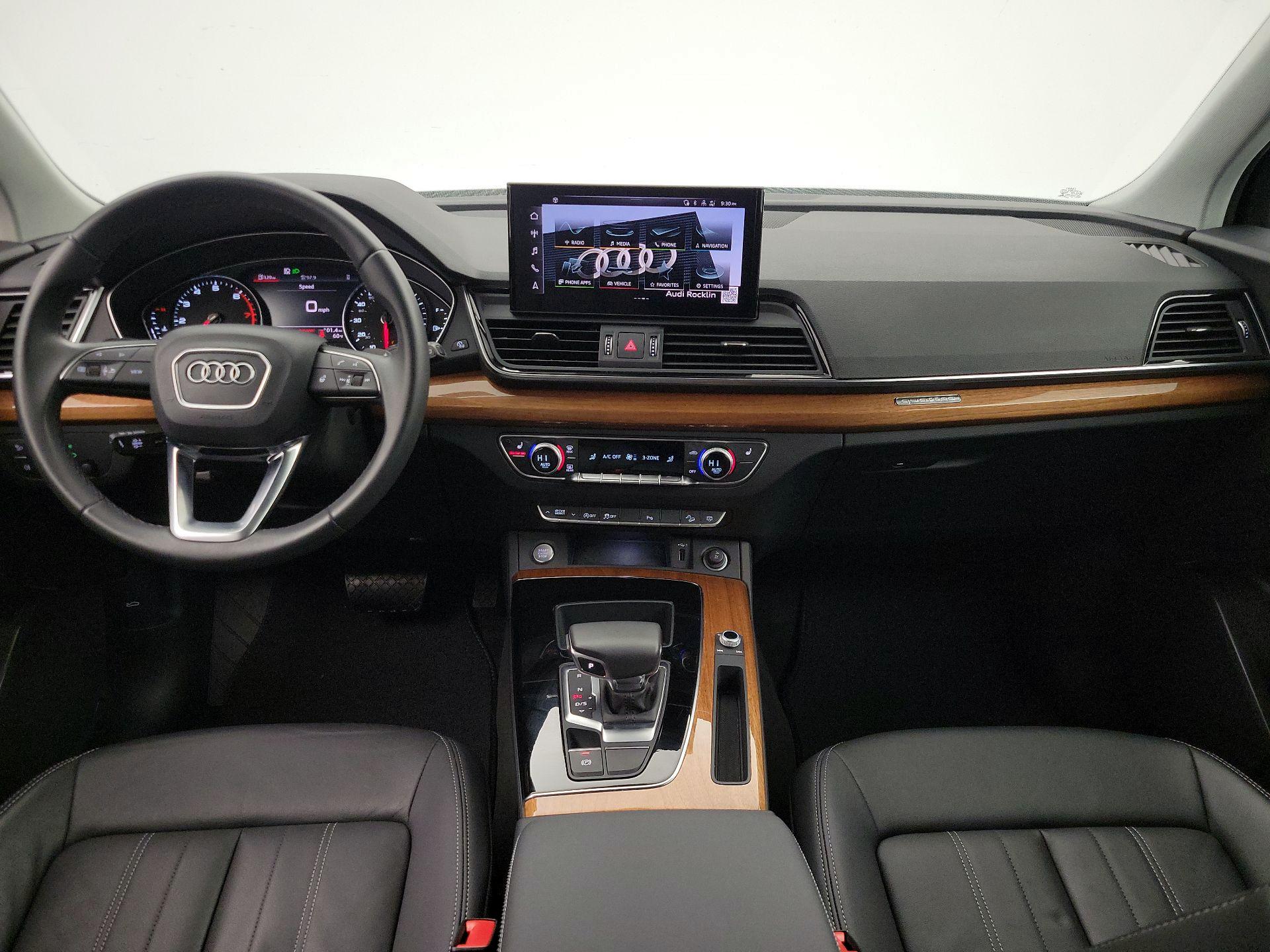 Thumbnail: 2023 Audi Q5 - 9