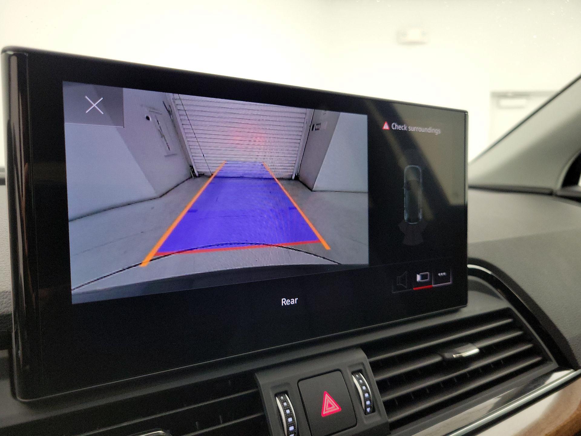 Thumbnail: 2023 Audi Q5 - 14